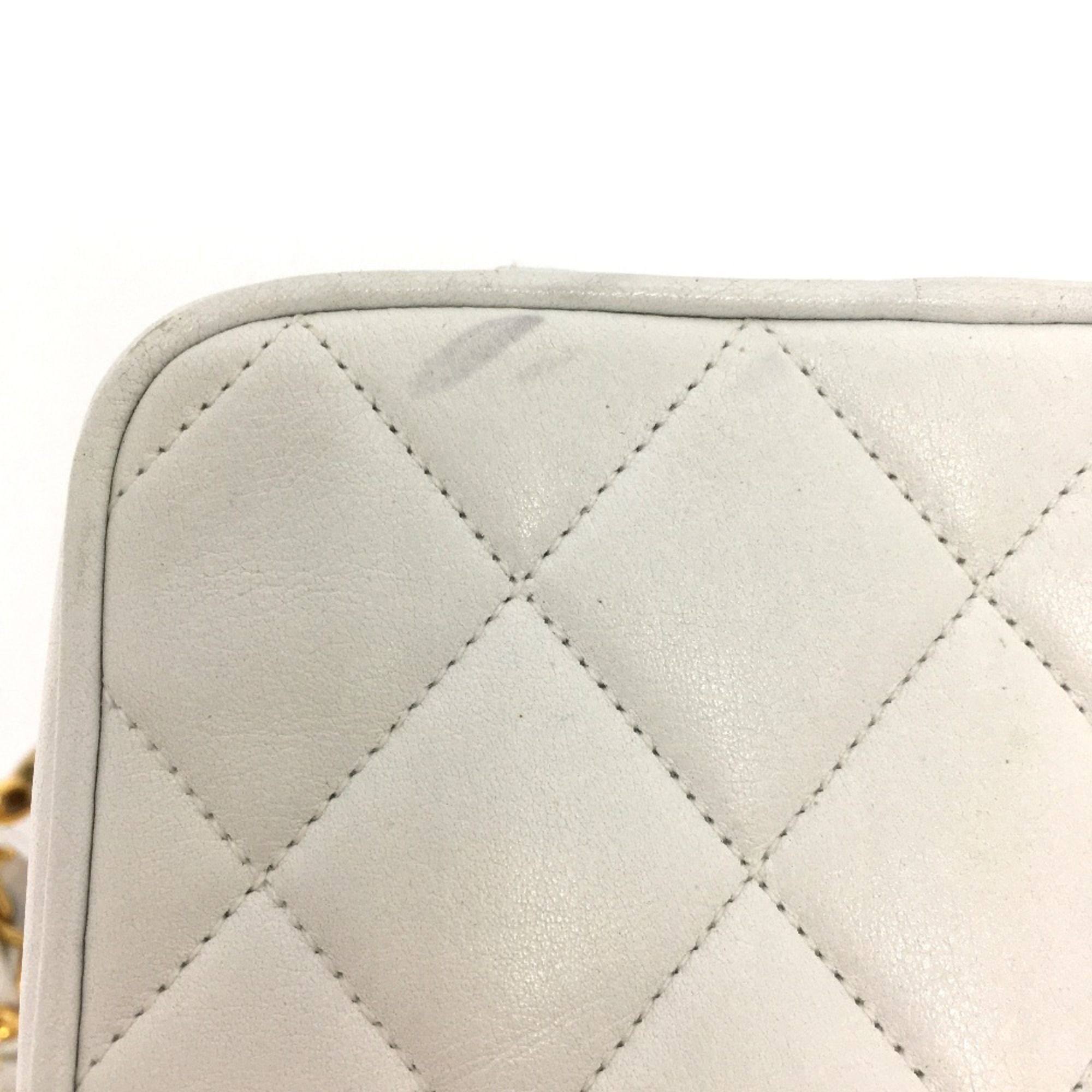 Leather Shoulder Bag (Pre-Owned) - Chanel - Modalova