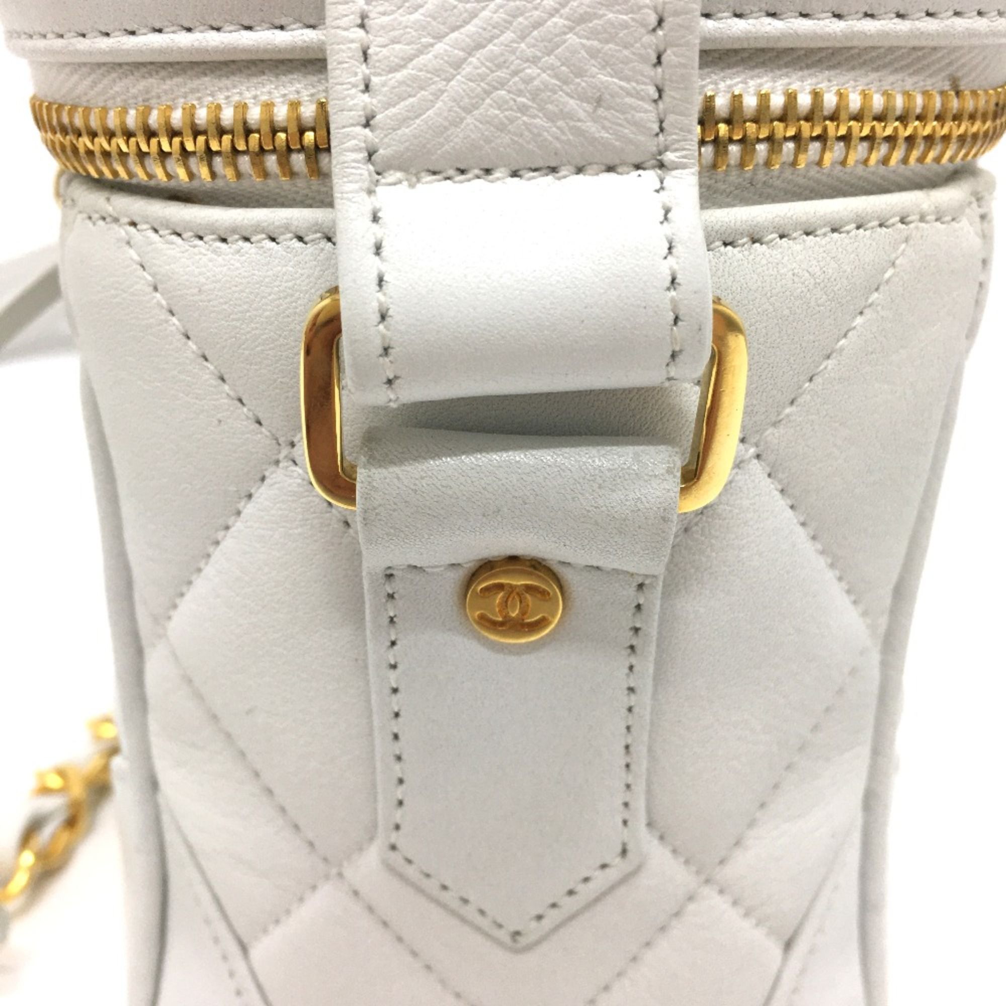 Leather Shoulder Bag (Pre-Owned) - Chanel - Modalova