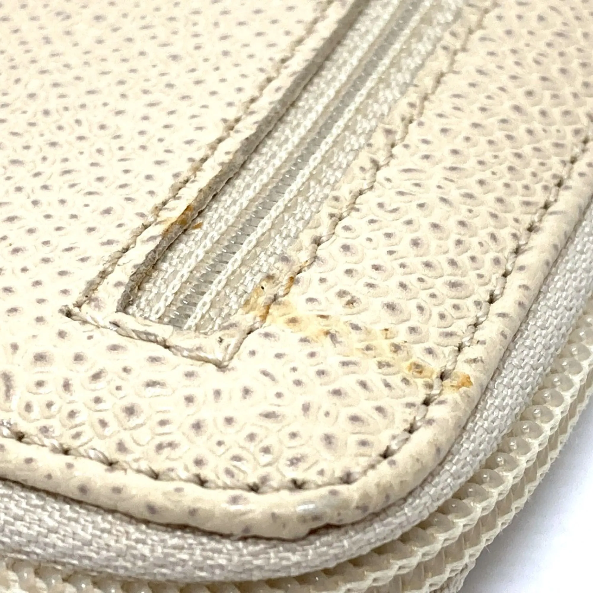 Leather Long Wallet (Bi-Fold) (Pre-Owned) - Chanel - Modalova