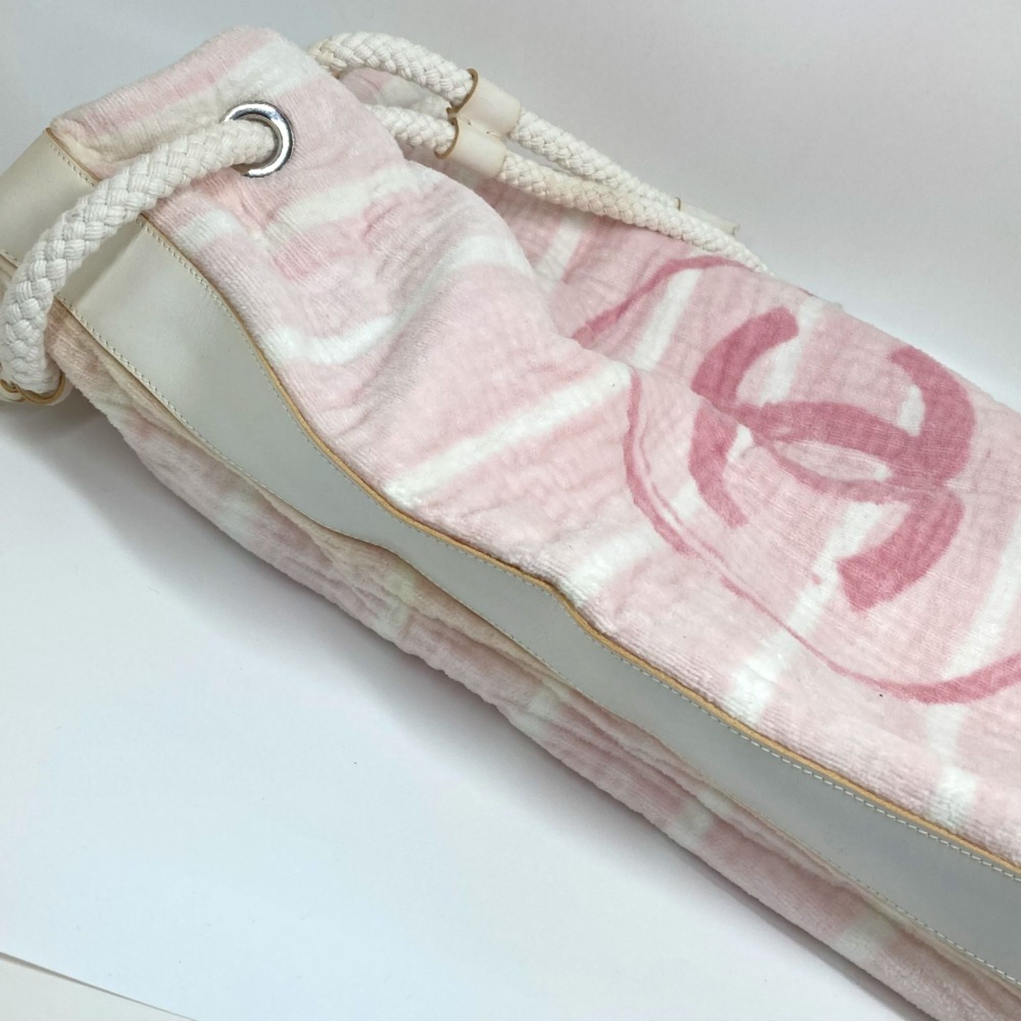 Cotton Shoulder Bag (Pre-Owned) - Chanel - Modalova