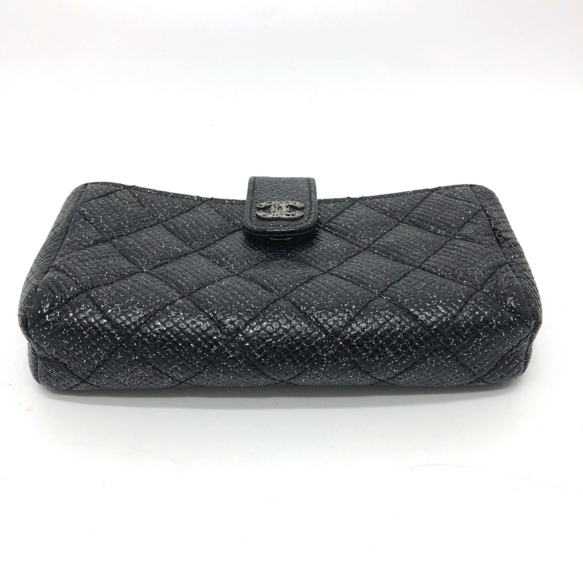Leather Pouch (Pre-Owned) - Chanel - Modalova
