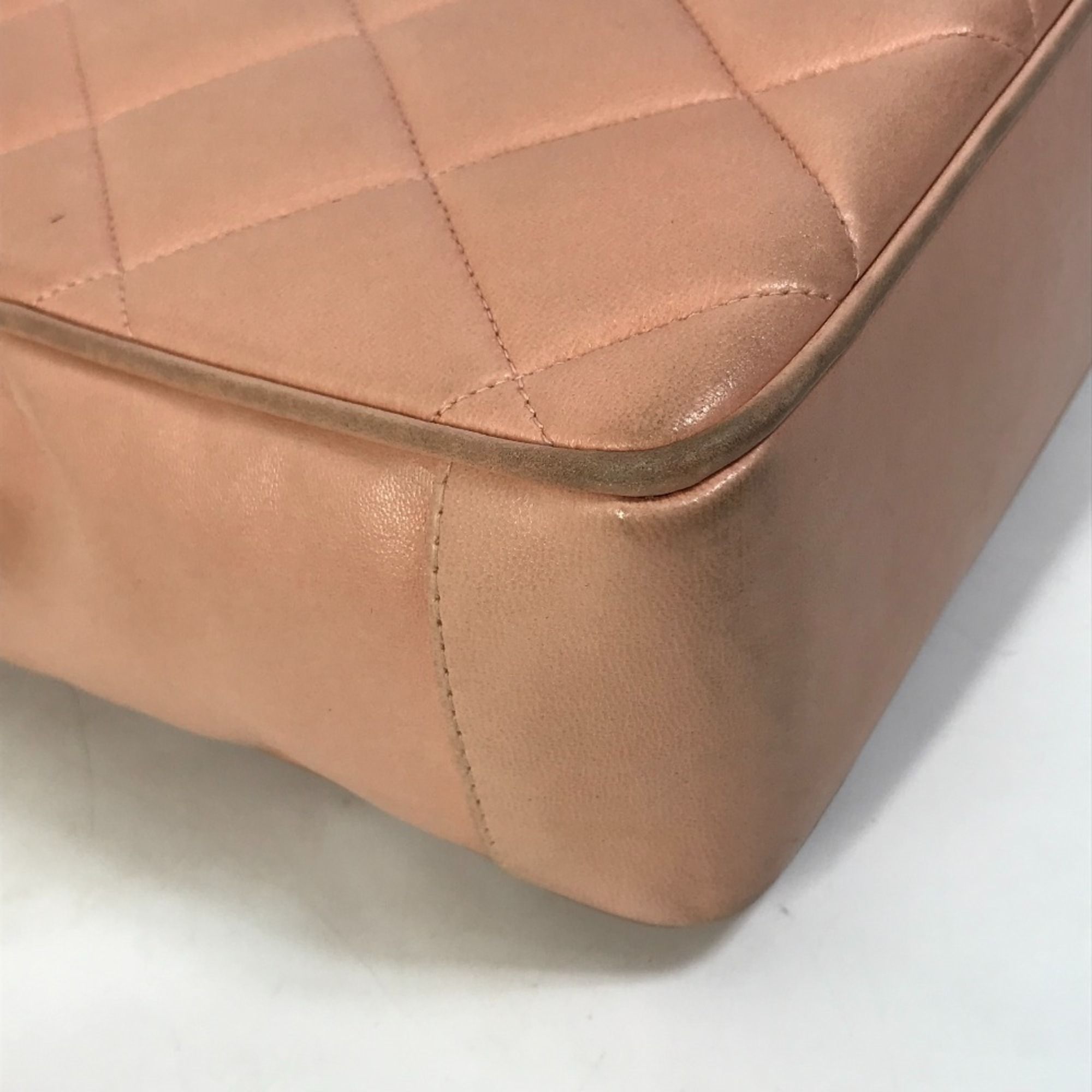 Leather Shoulder Bag (Pre-Owned) - Chanel - Modalova