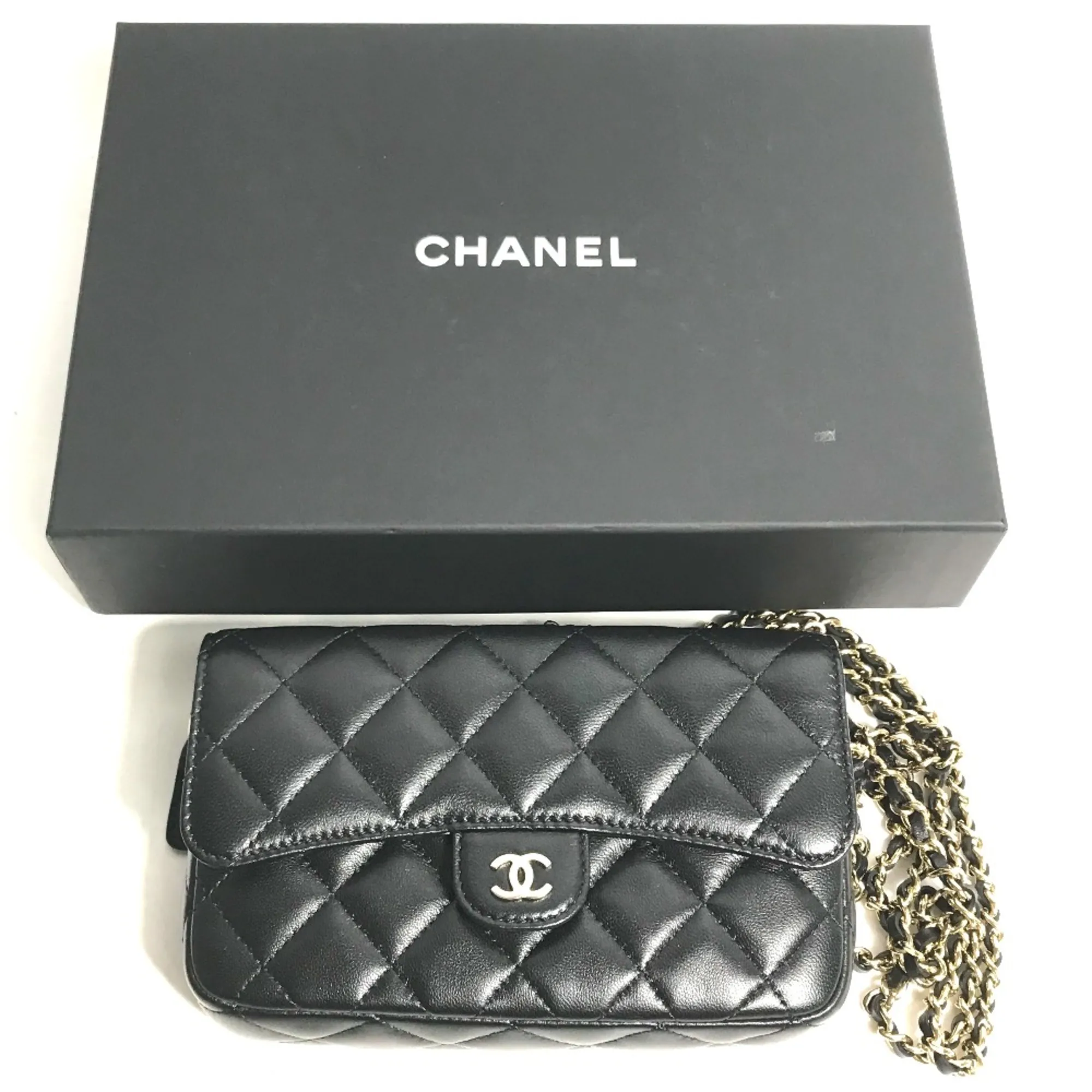 Leather Shoulder Bag (Pre-Owned) - Chanel - Modalova