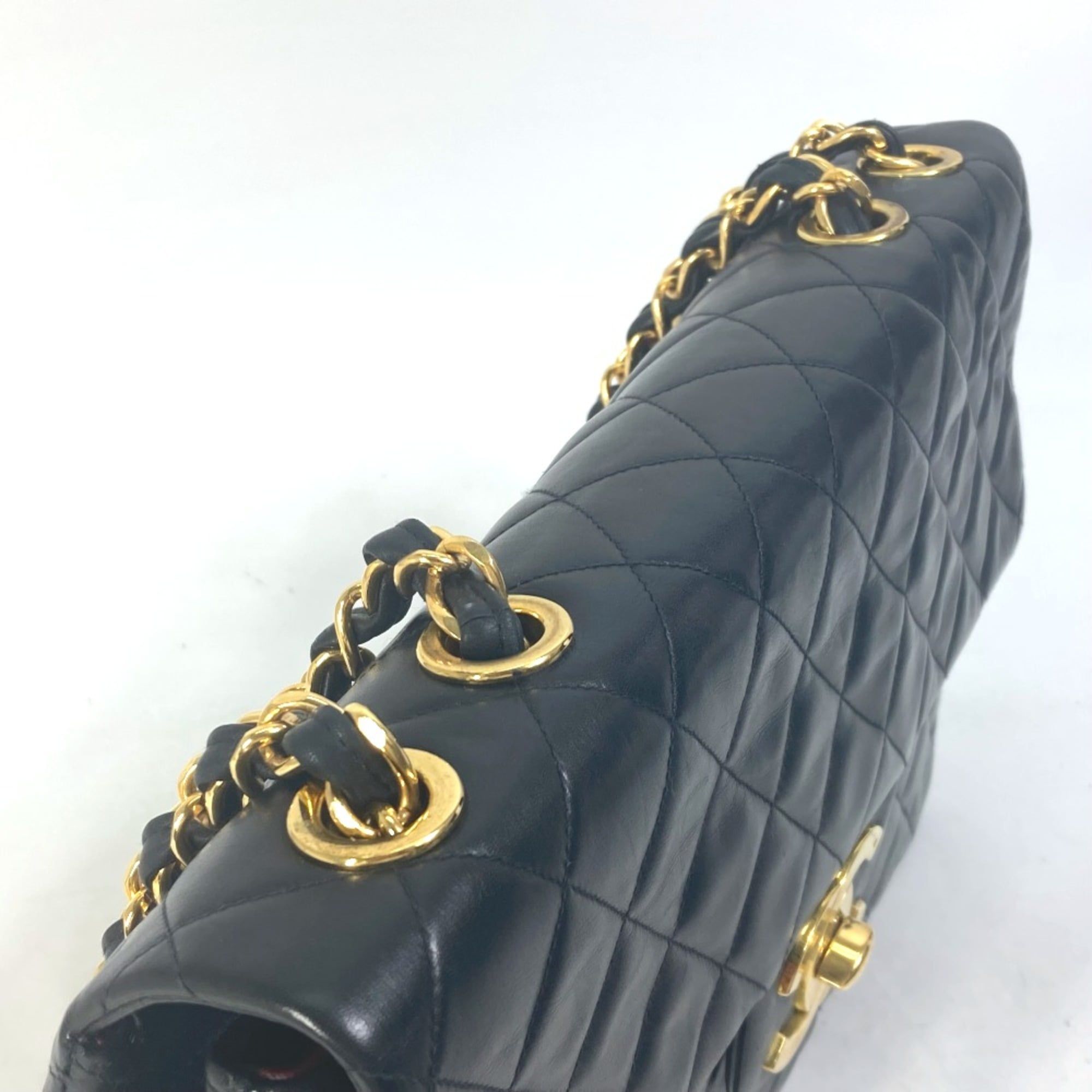 Leather Shoulder Bag (Pre-Owned) - Chanel - Modalova