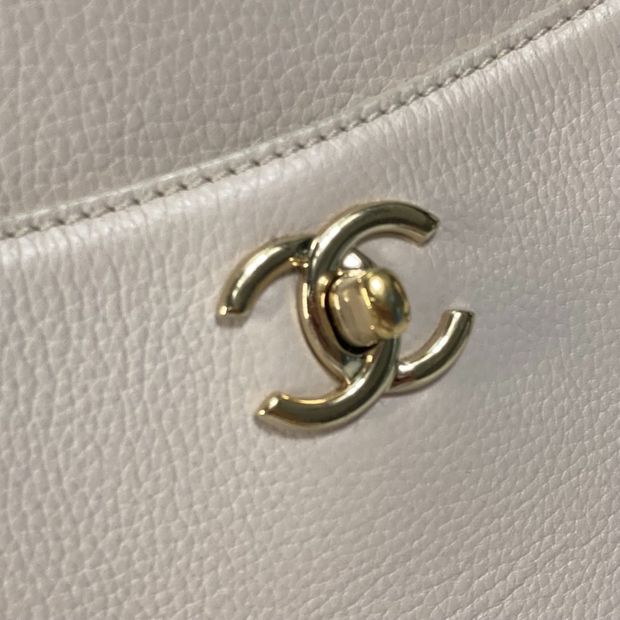 Leather Handbag (Pre-Owned) - Chanel - Modalova