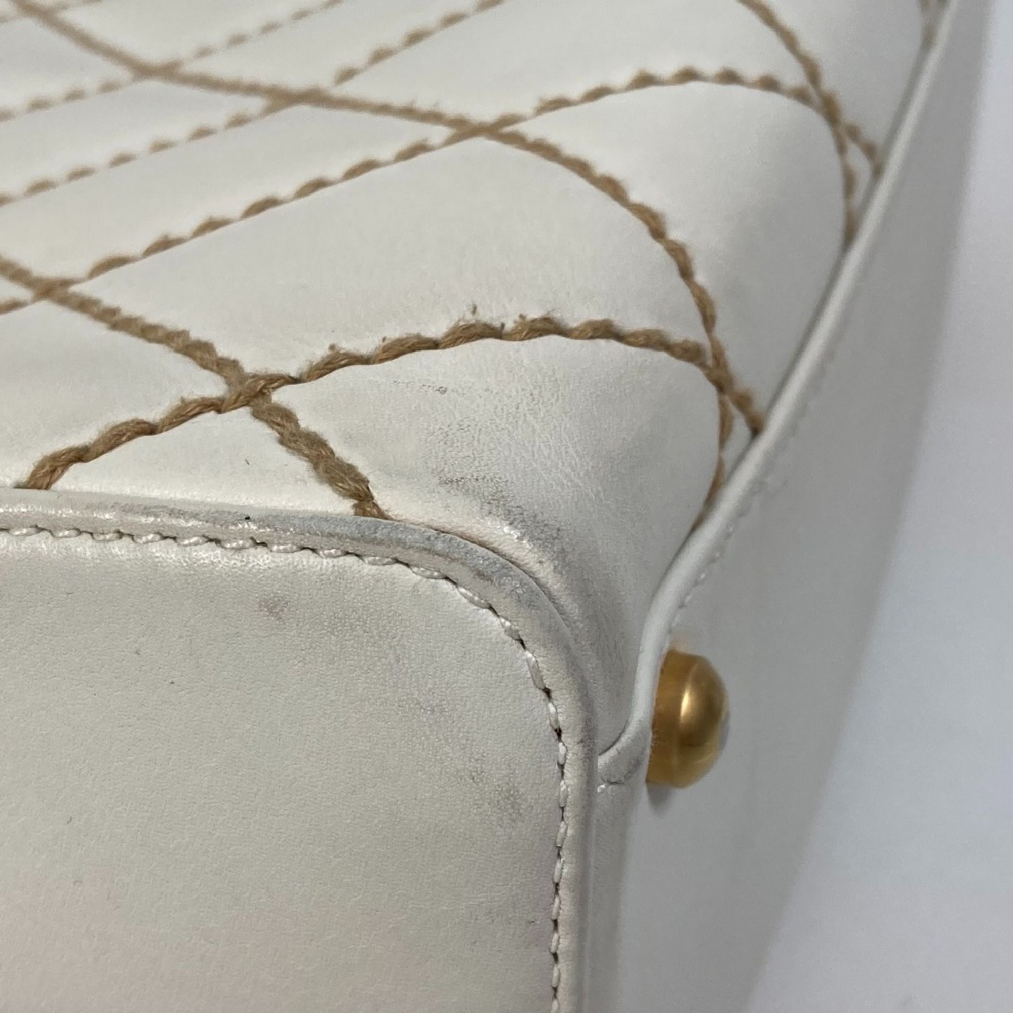 Leather Handbag (Pre-Owned) - Chanel - Modalova