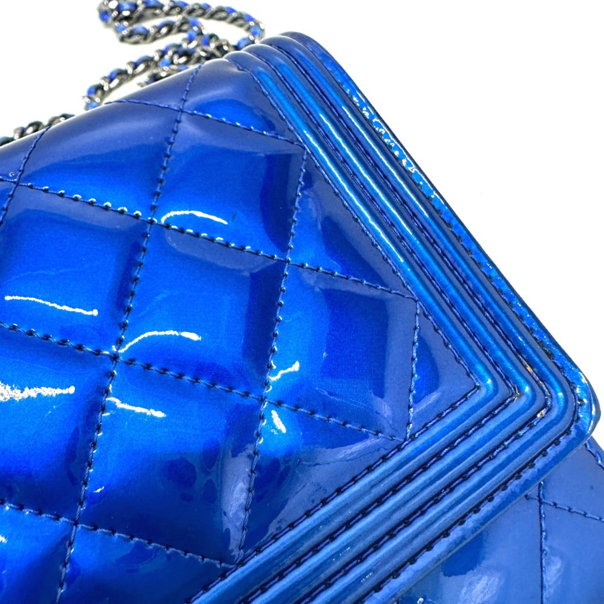 Leather Shoulder Bag (Pre-Owned) - Chanel - Modalova