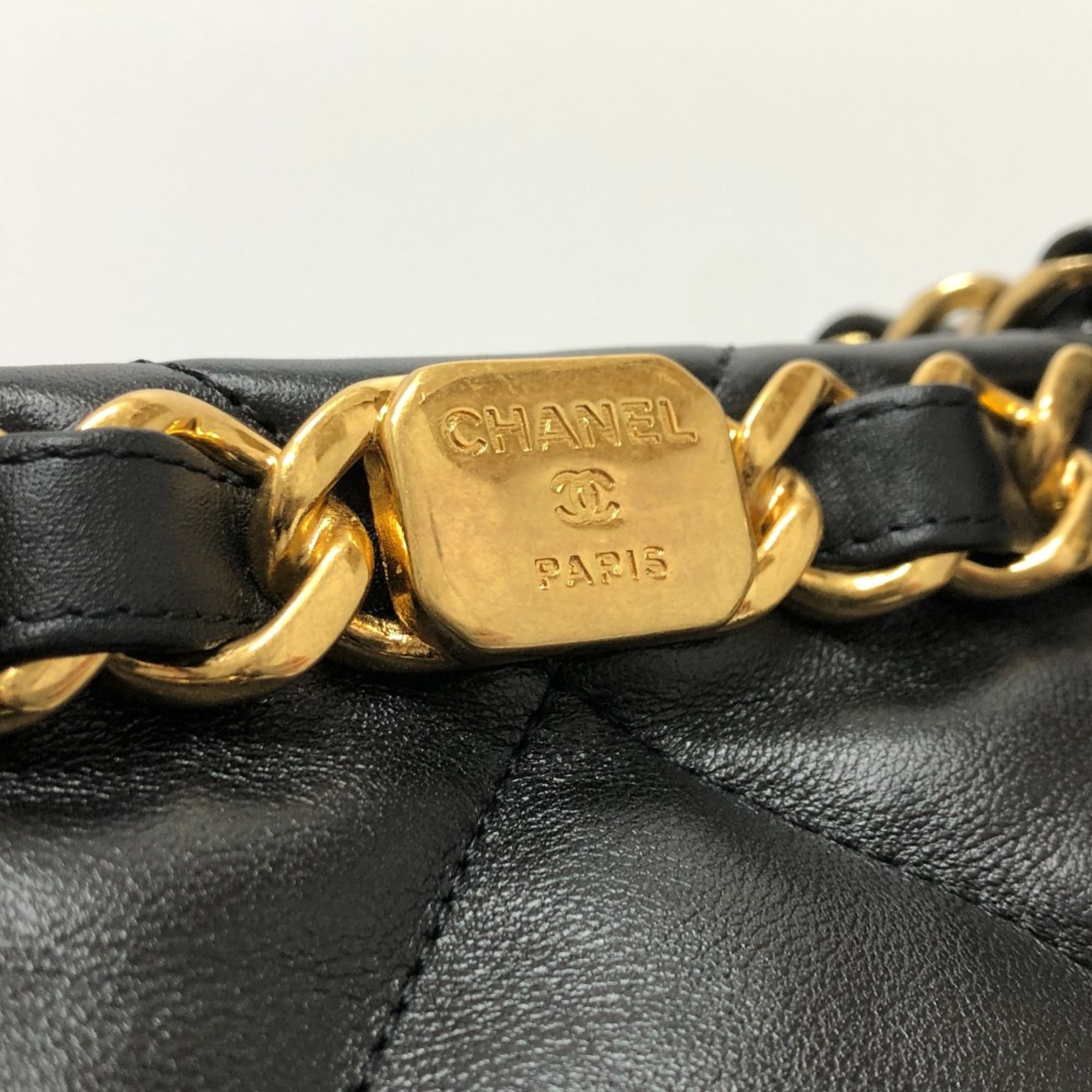 Leather Shoulder Bag (Pre-Owned) - Chanel - Modalova