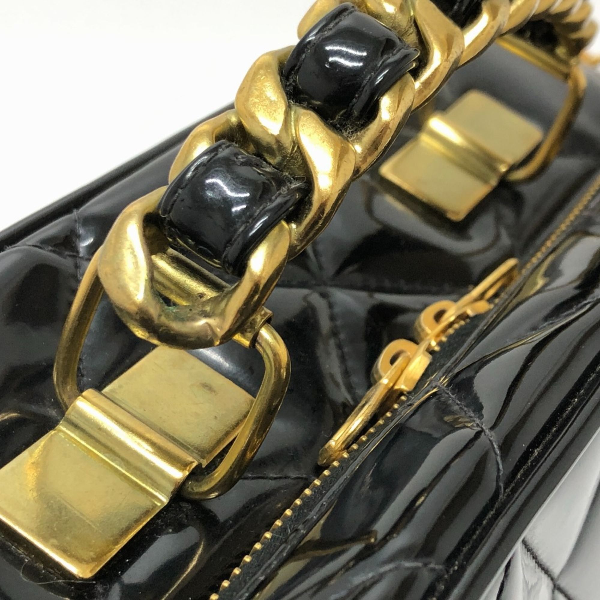Patent Leather Handbag (Pre-Owned) - Chanel - Modalova