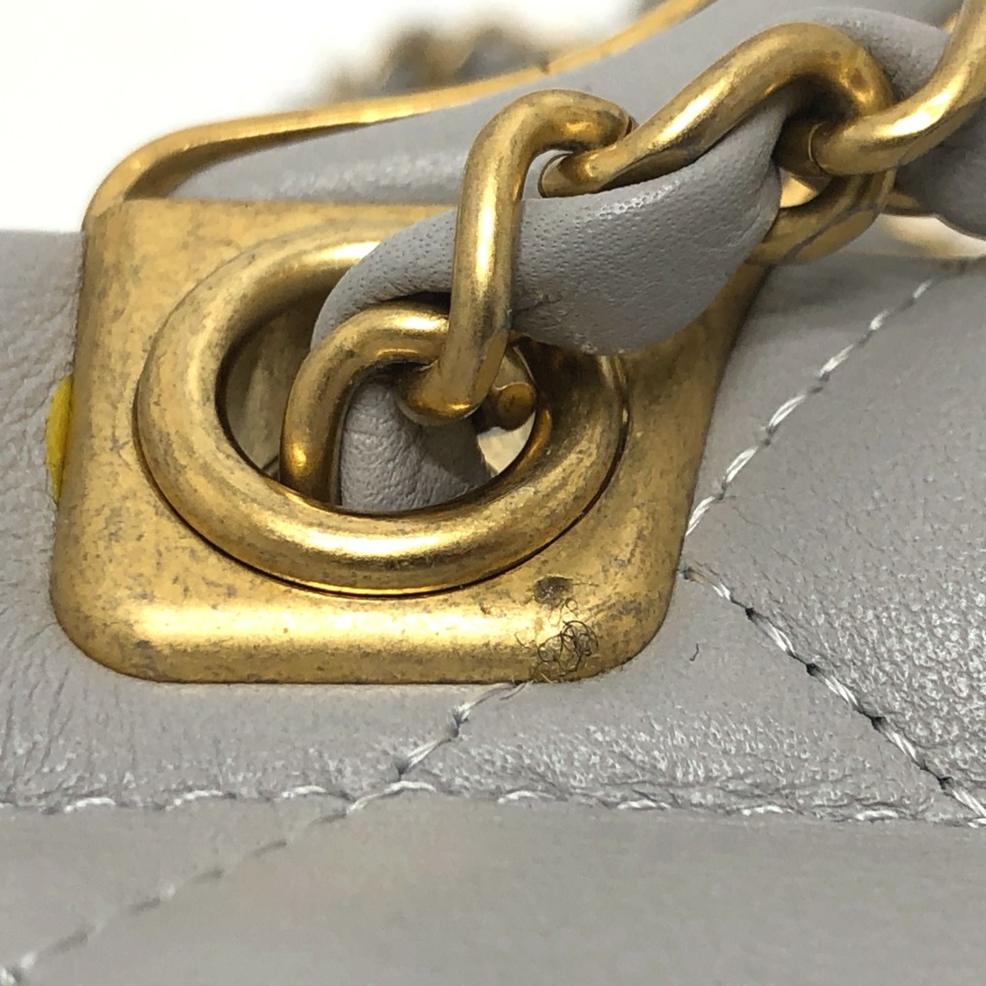 Leather Shoulder Bag (Pre-Owned) - Chanel - Modalova