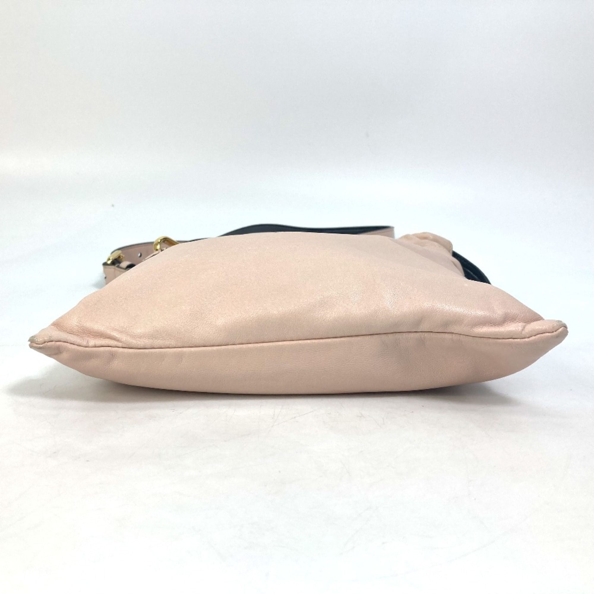 Leather Shoulder Bag (Pre-Owned) - Fendi - Modalova