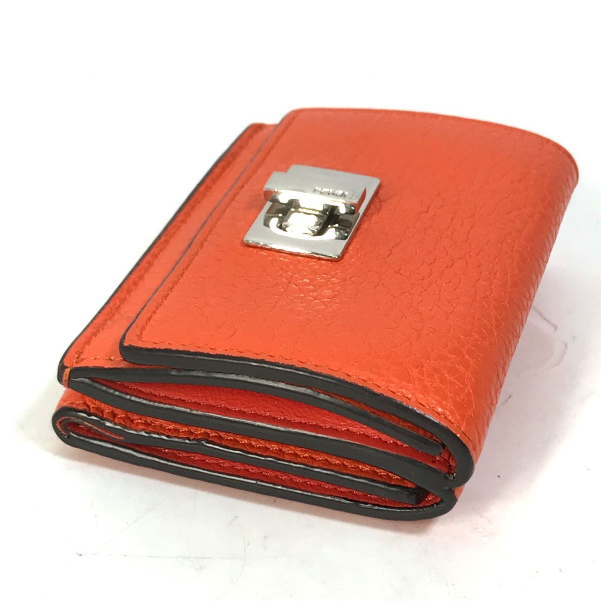 Leather Wallet (Tri-Fold) (Pre-Owned) - Fendi - Modalova
