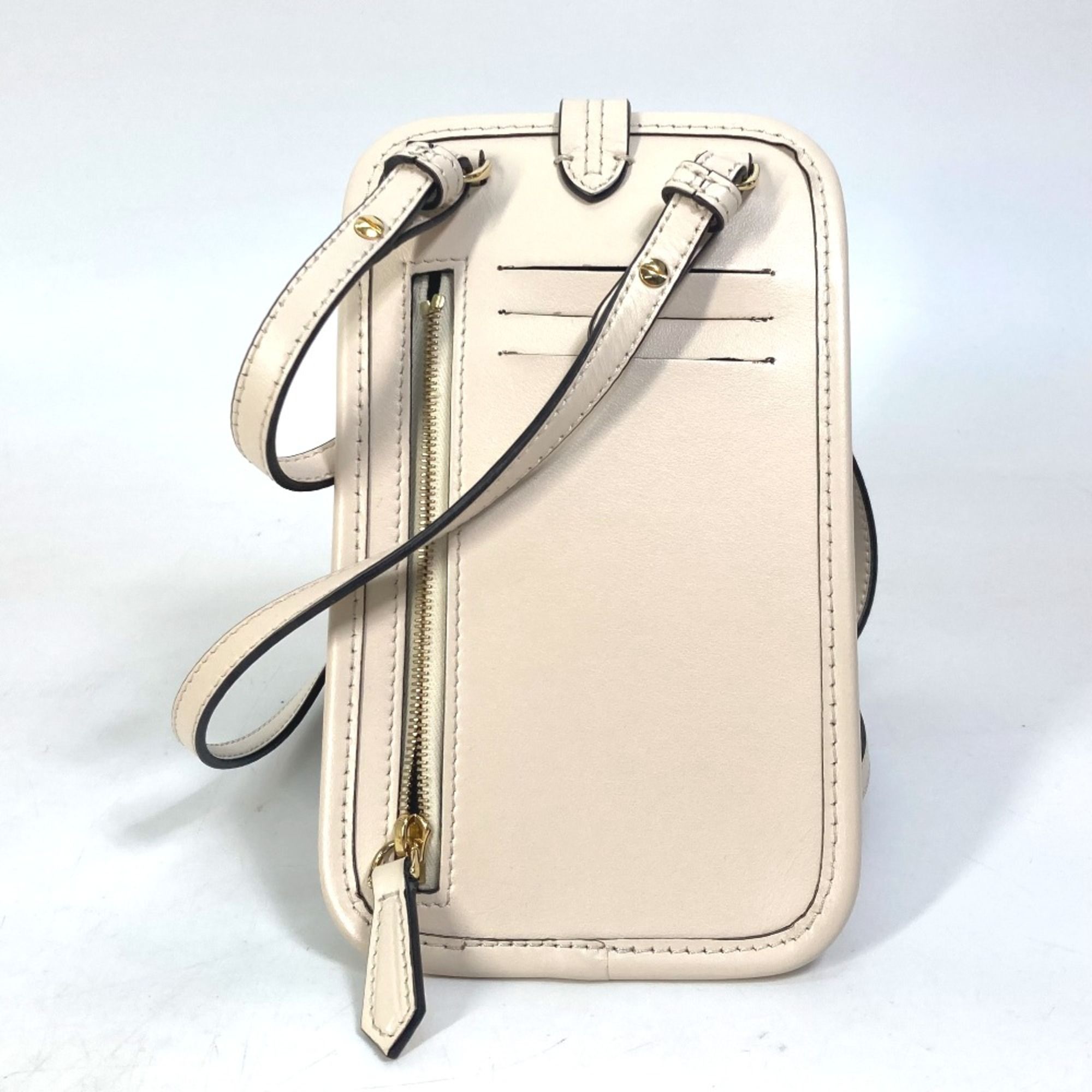 Fendi Beige Other Pouch (Pre-Owned) - Fendi - Modalova