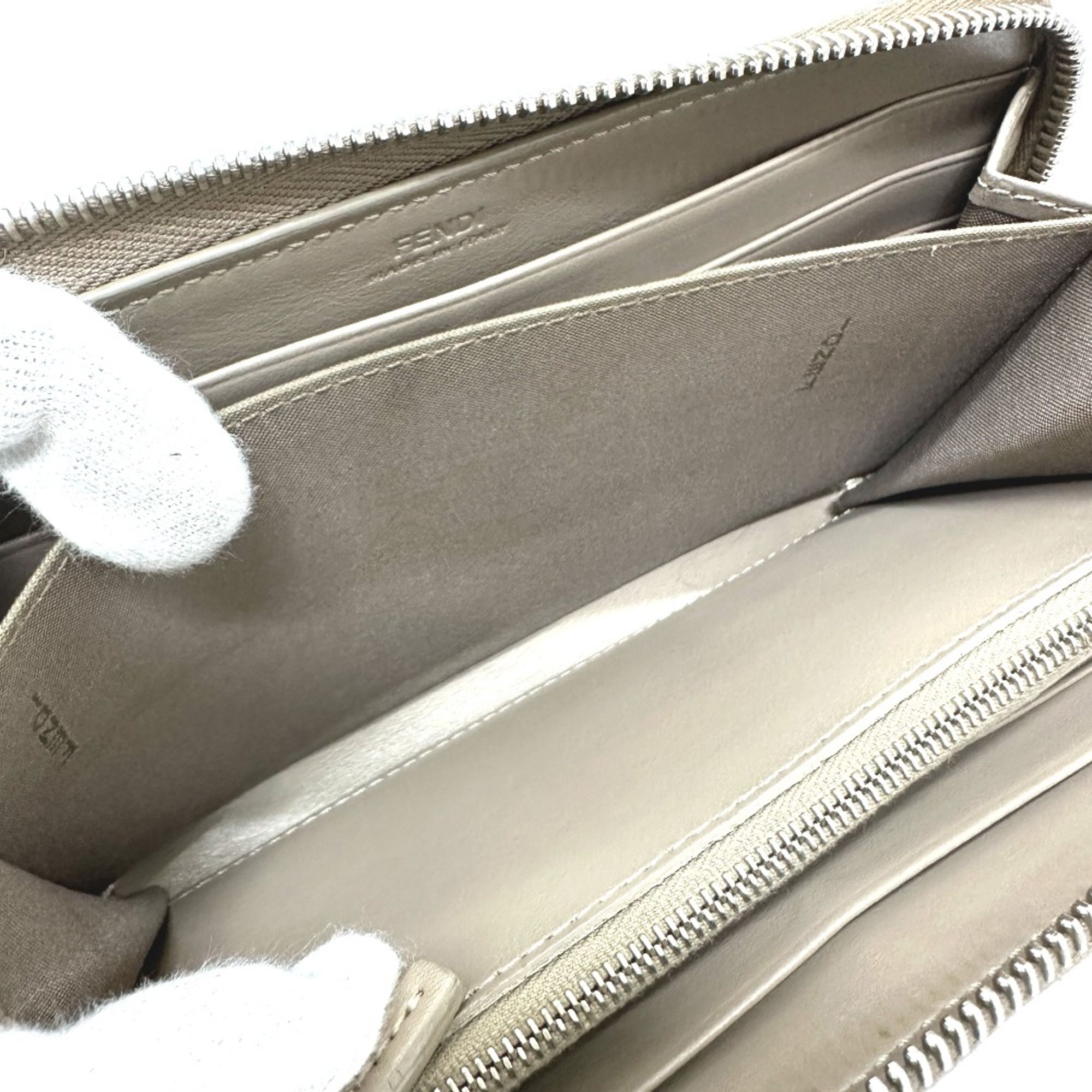 Leather Long Wallet (Bi-Fold) (Pre-Owned) - Fendi - Modalova