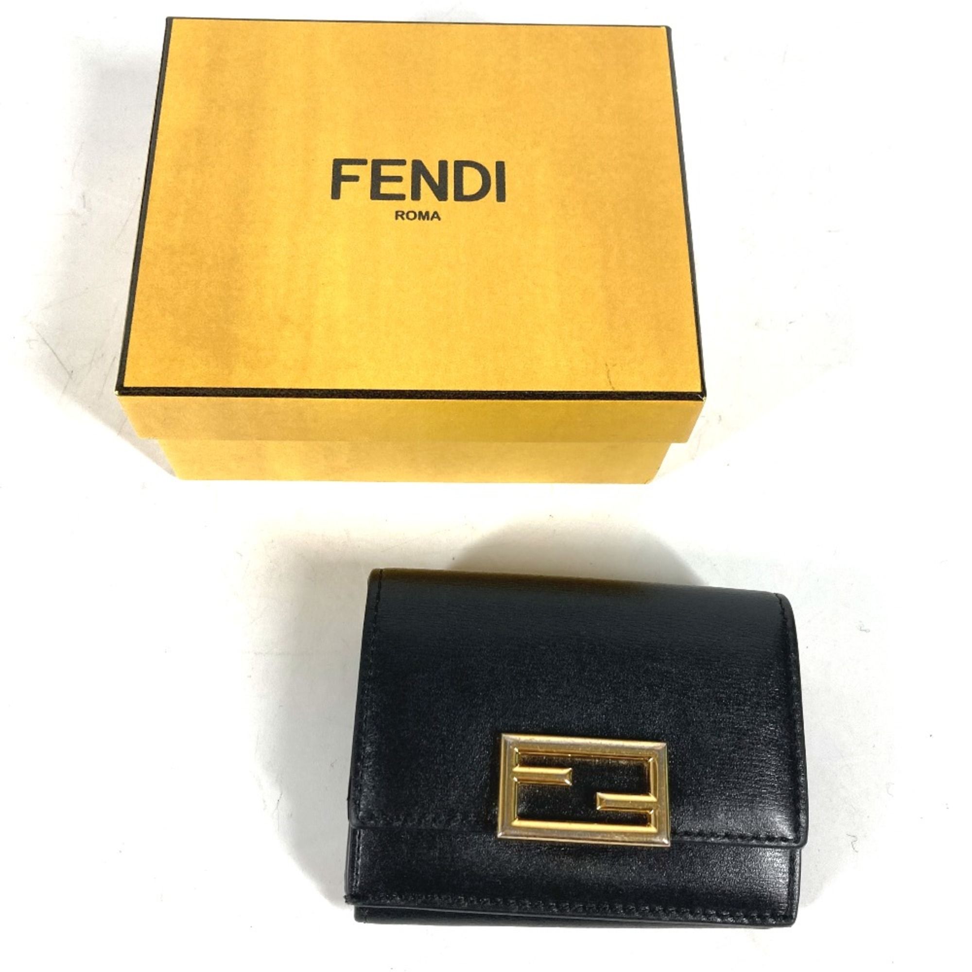 Leather Wallet (Tri-Fold) (Pre-Owned) - Fendi - Modalova