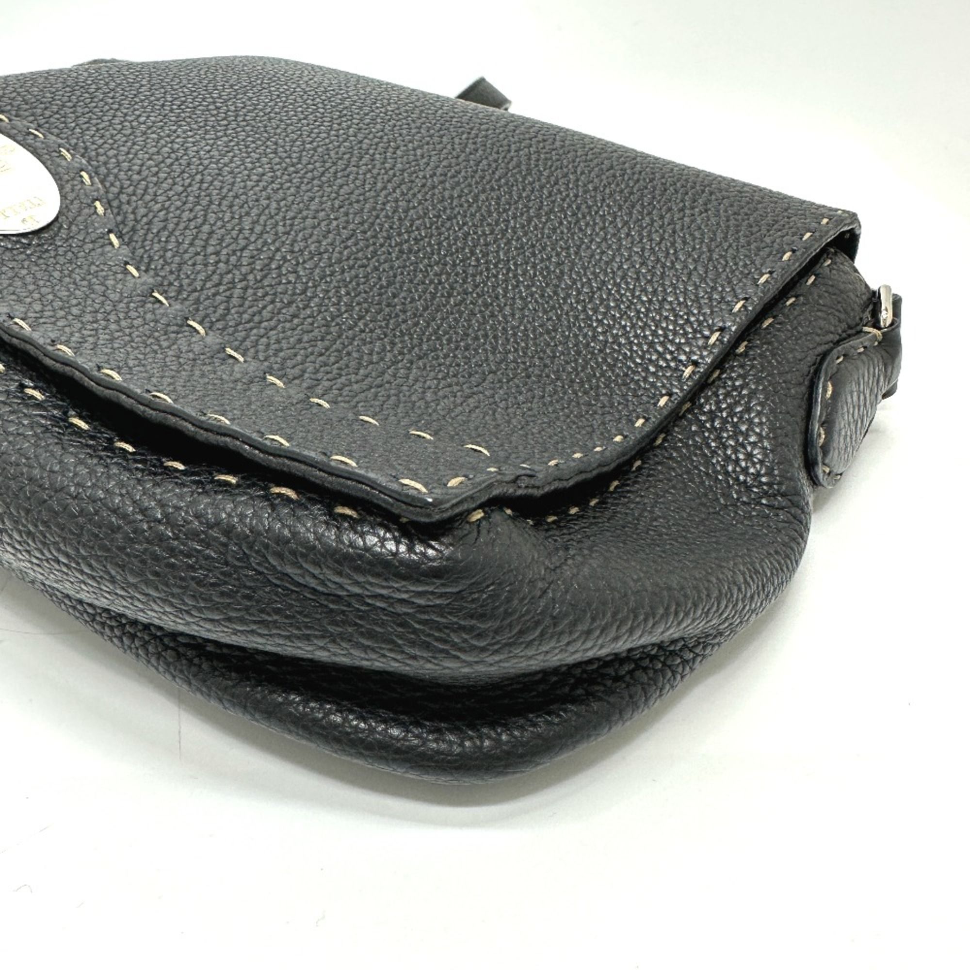 Leather Shoulder Bag (Pre-Owned) - Fendi - Modalova