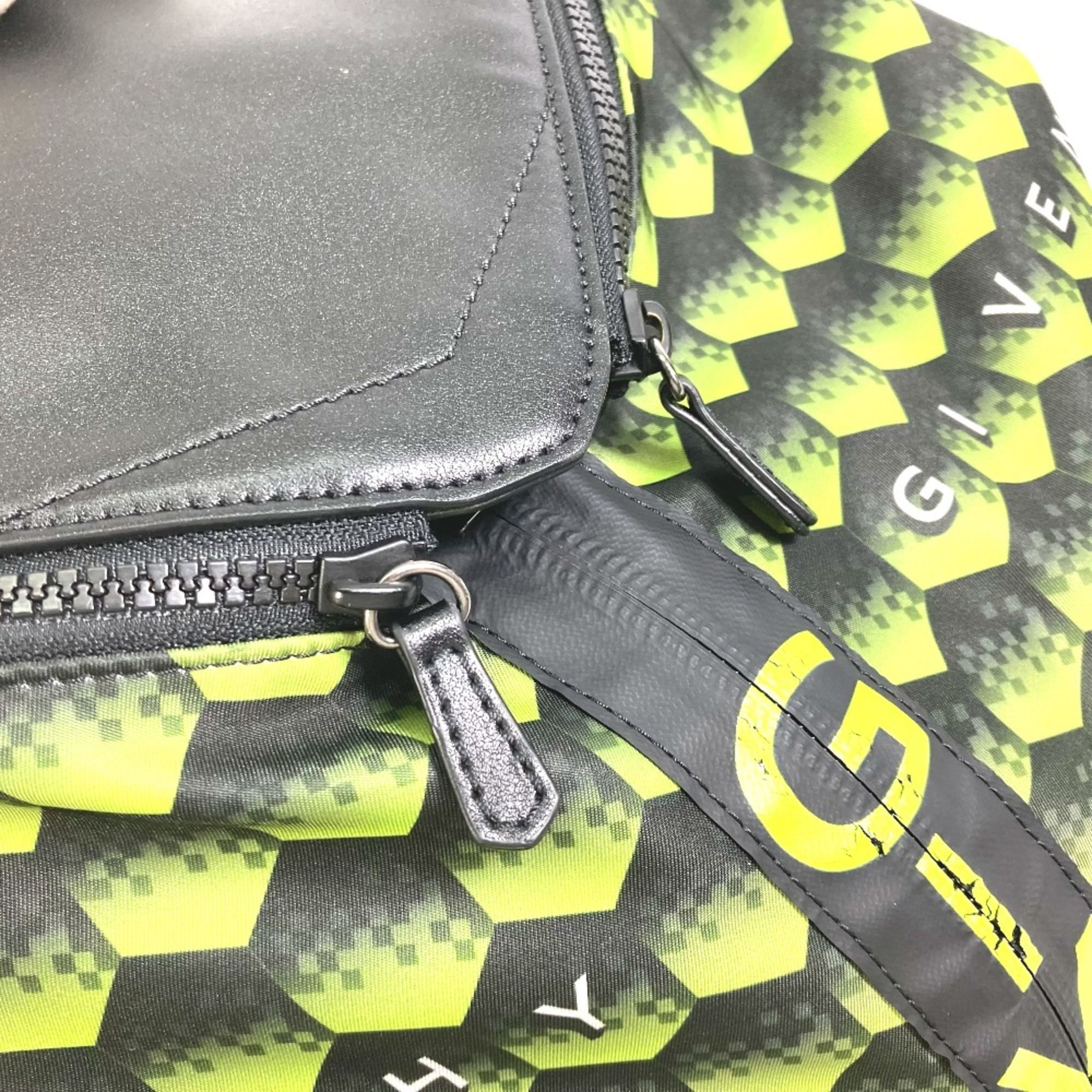 Cloth Backpack (Pre-Owned) - Givenchy - Modalova
