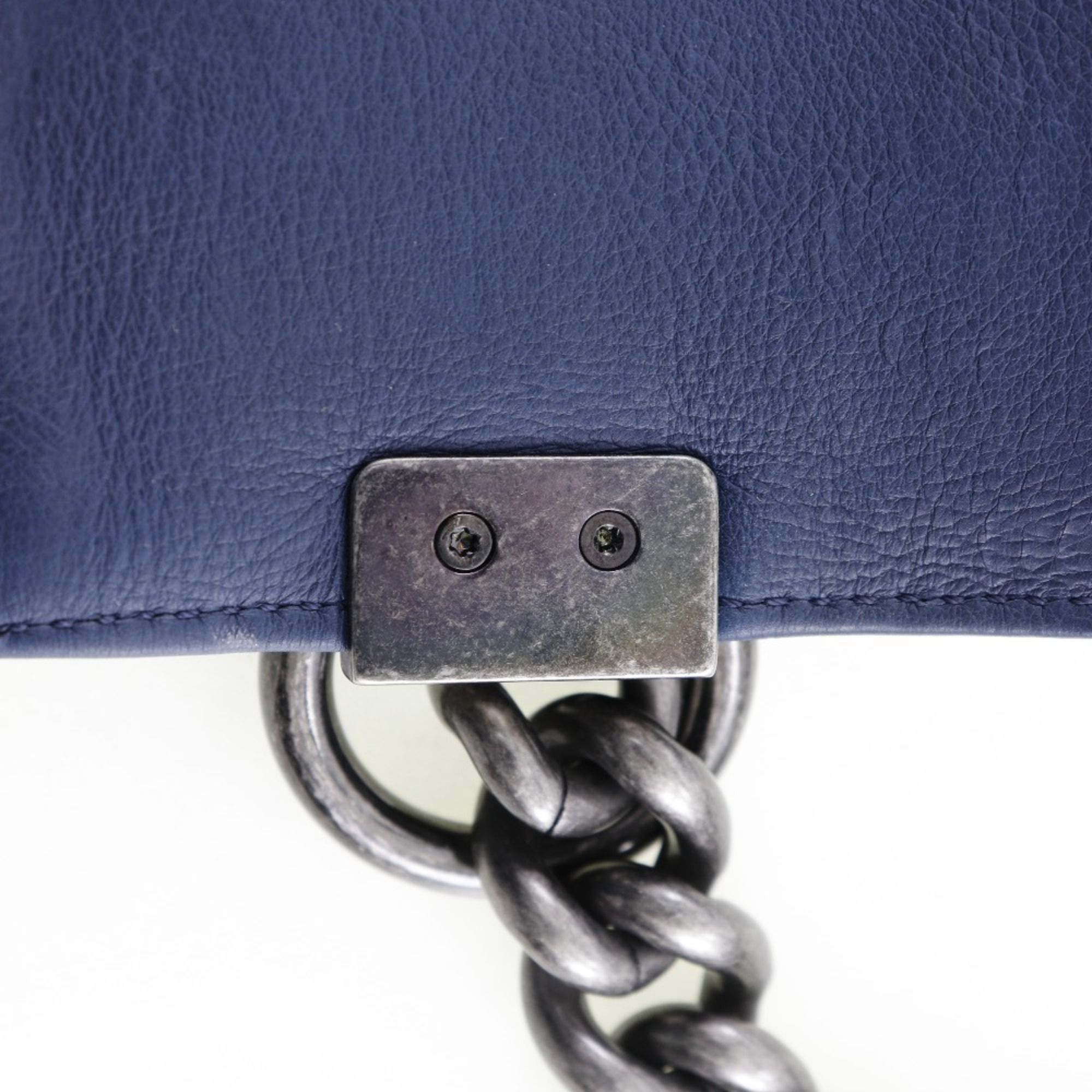 Leather Shoulder Bag (Pre-Owned) - Chanel - Modalova