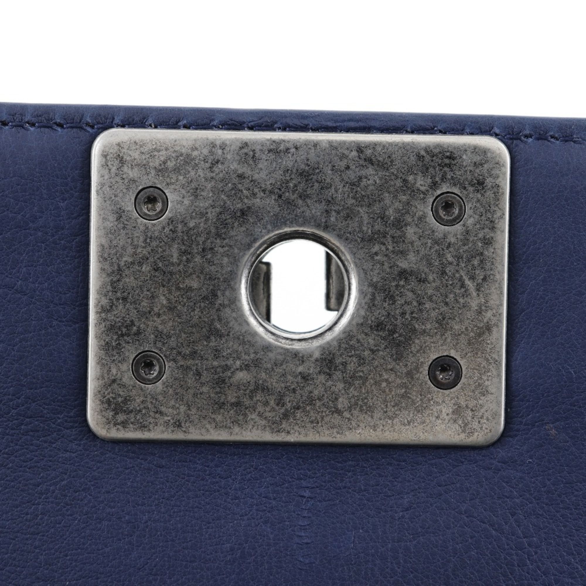 Leather Shoulder Bag (Pre-Owned) - Chanel - Modalova