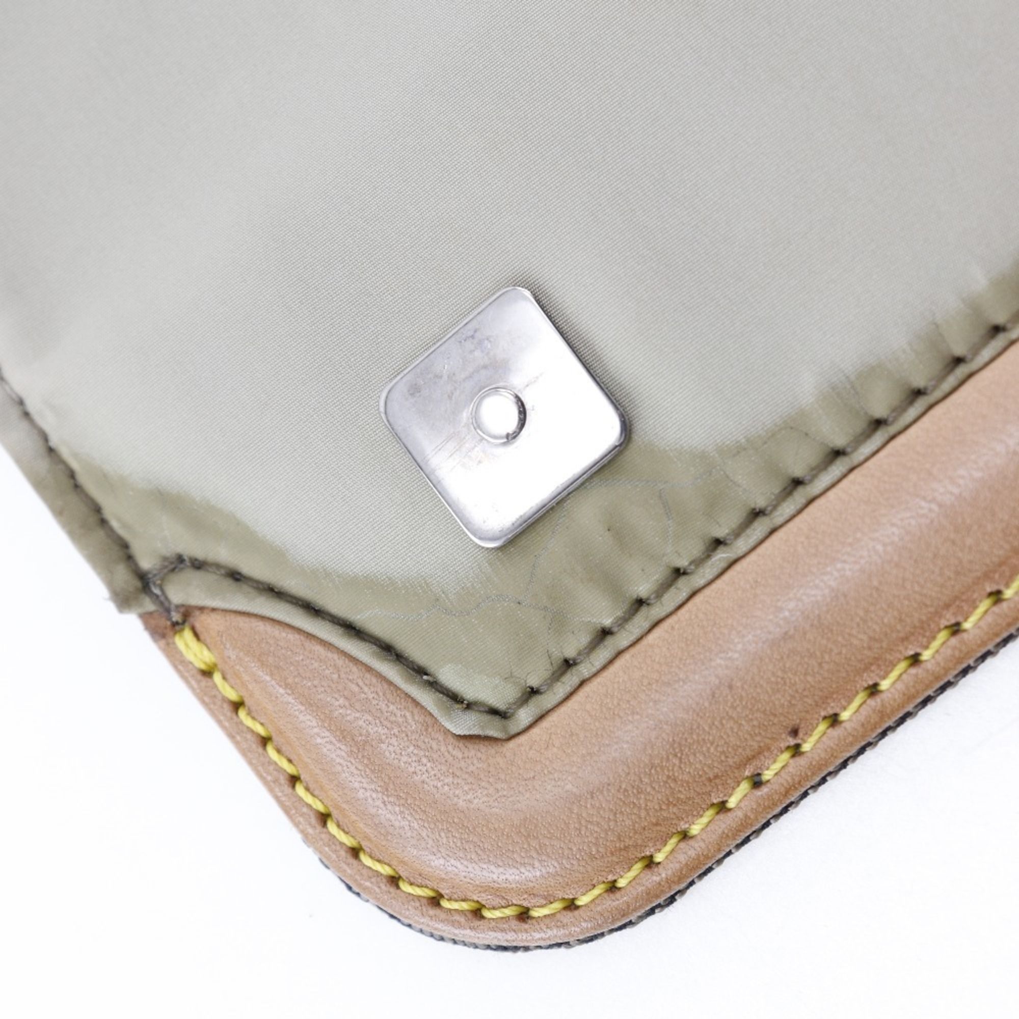 Canvas Shoulder Bag (Pre-Owned) - Louis Vuitton - Modalova