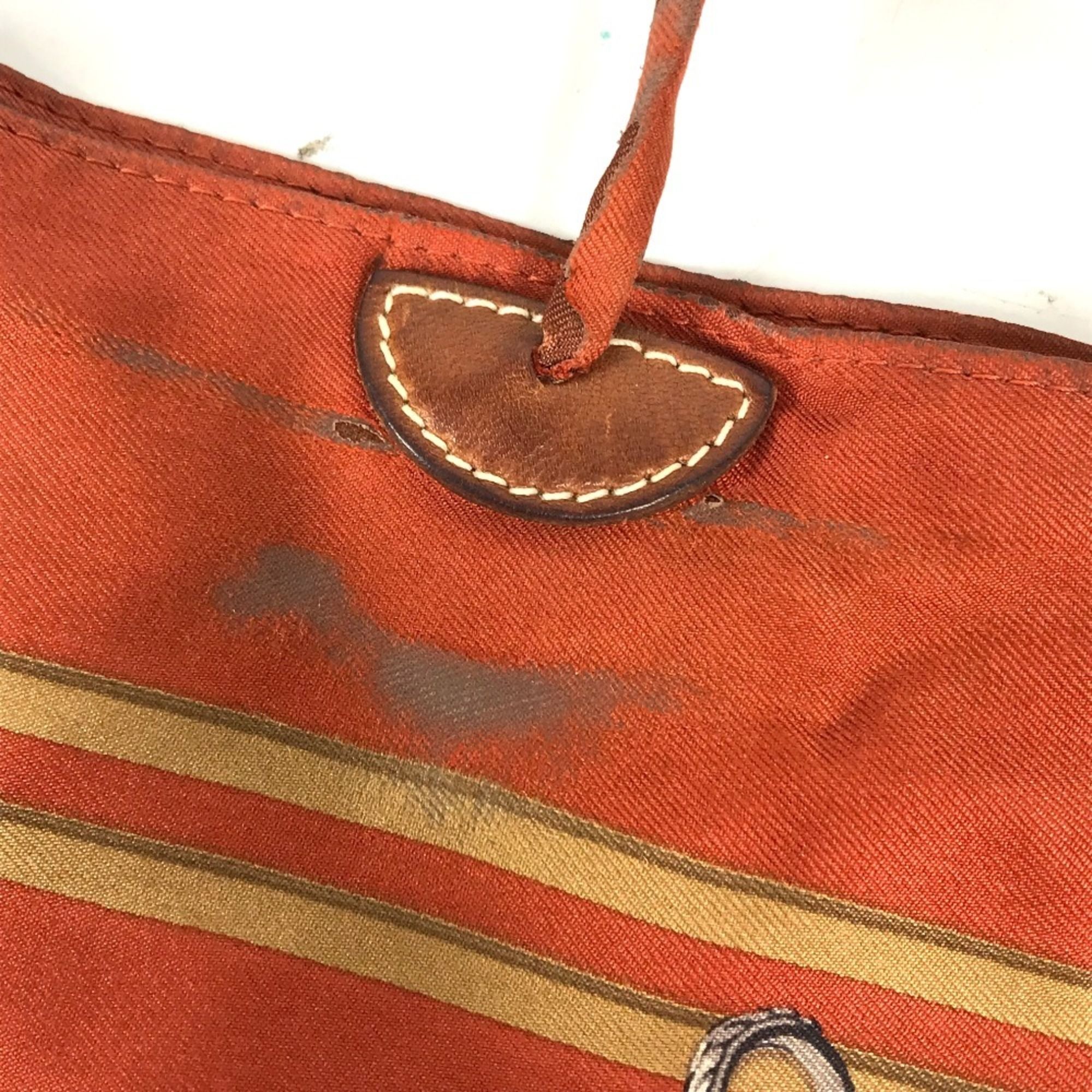 Silk Leather Pouch Shoulder Bag (Pre-Owned) - Hermes - Modalova