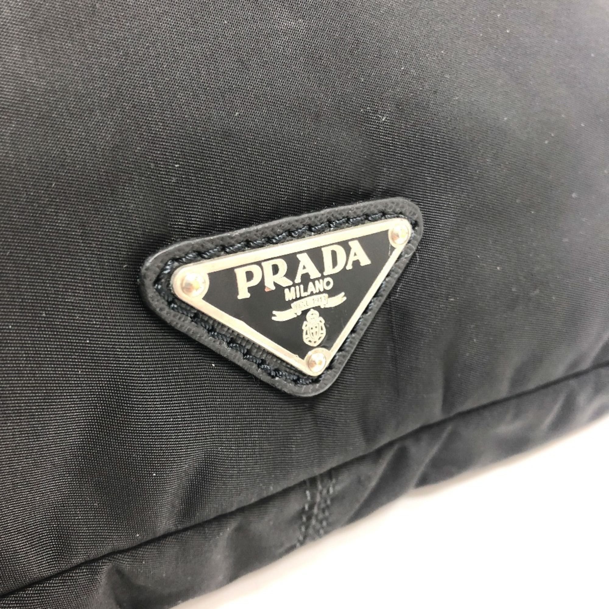 Nylon Clutch Bag (Pre-Owned) - Prada - Modalova
