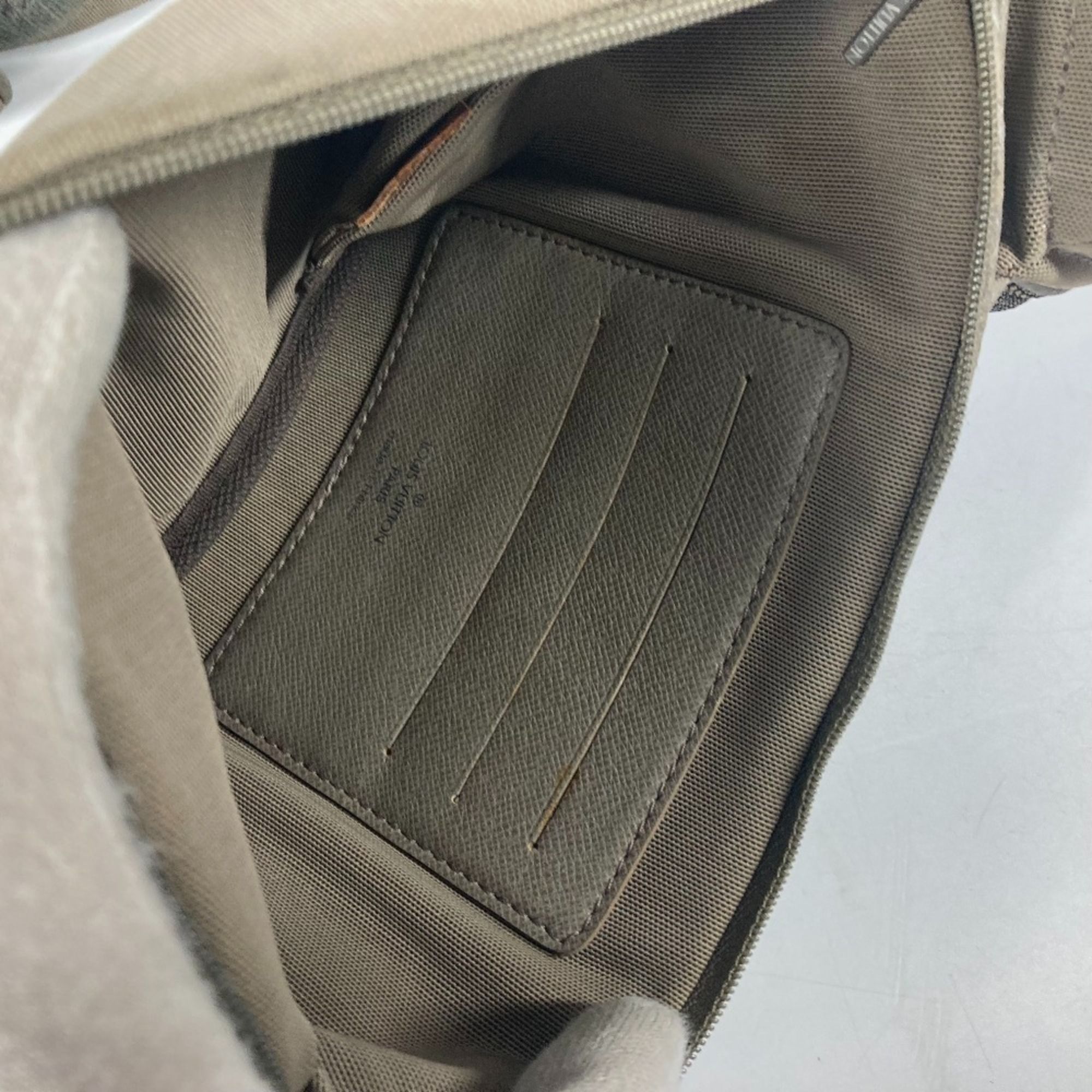 Damier Geant Sling Bag (Pre-Owned) - Louis Vuitton - Modalova