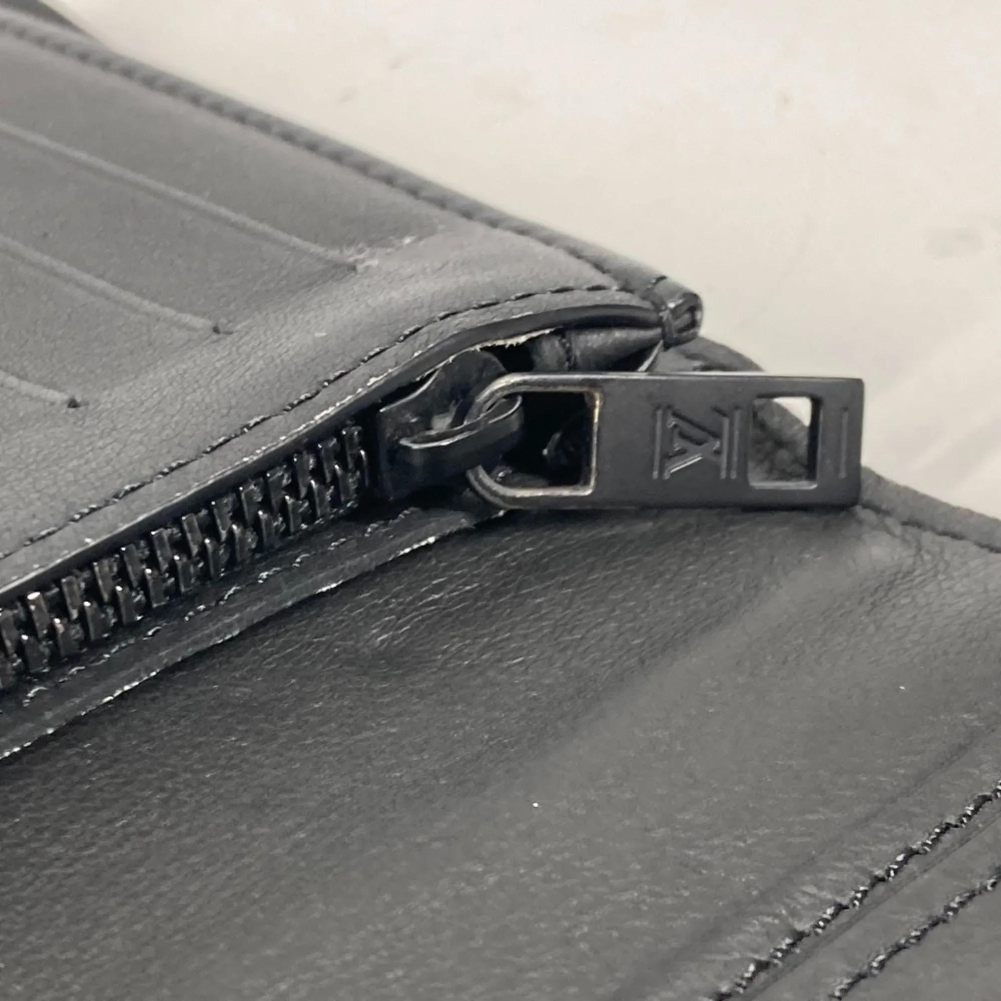 Leather Long Wallet (Bi-Fold) (Pre-Owned) - Louis Vuitton - Modalova
