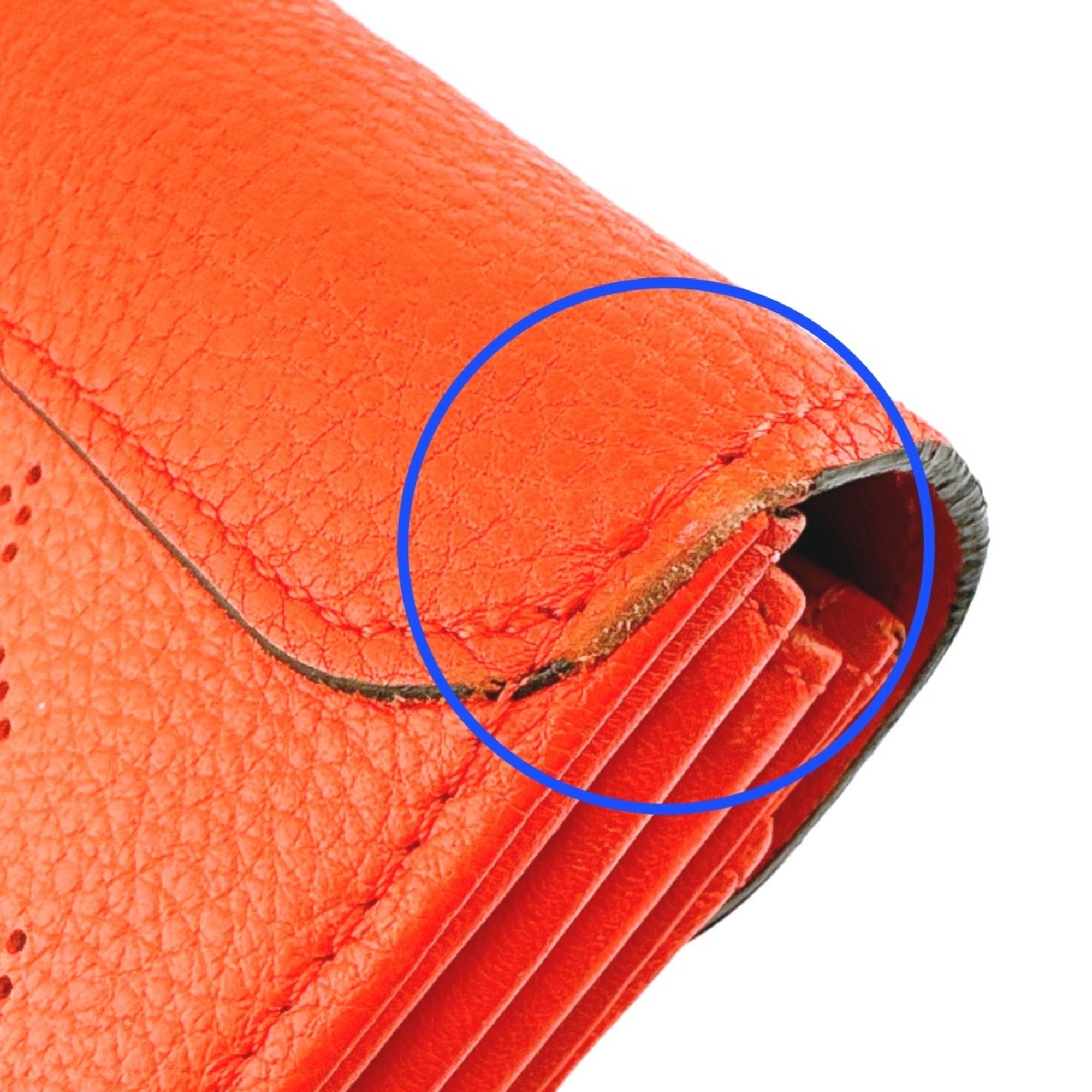 Mahina Leather Long Wallet (Bi-Fold) (Pre-Owned) - Louis Vuitton - Modalova