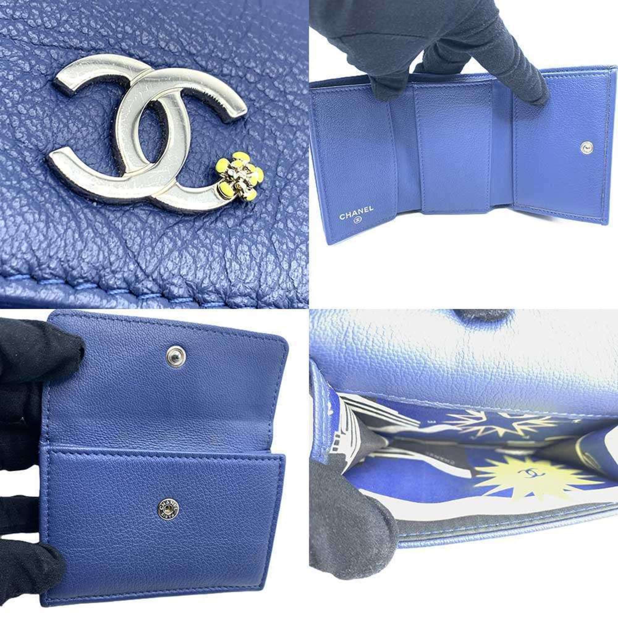 Leather Wallet (Tri-Fold) (Pre-Owned) - Chanel - Modalova