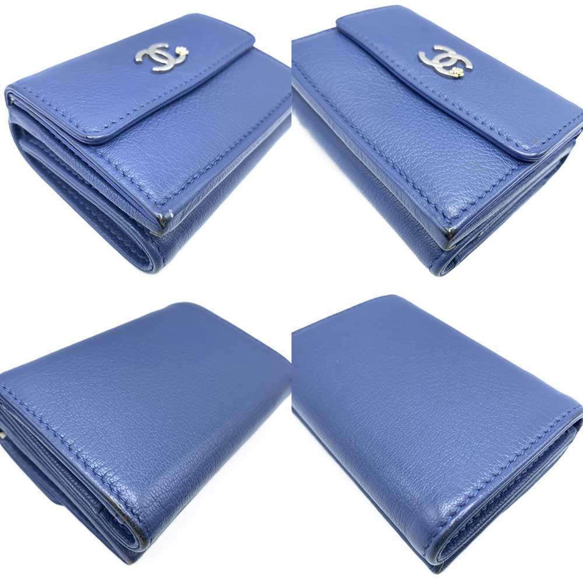 Leather Wallet (Tri-Fold) (Pre-Owned) - Chanel - Modalova