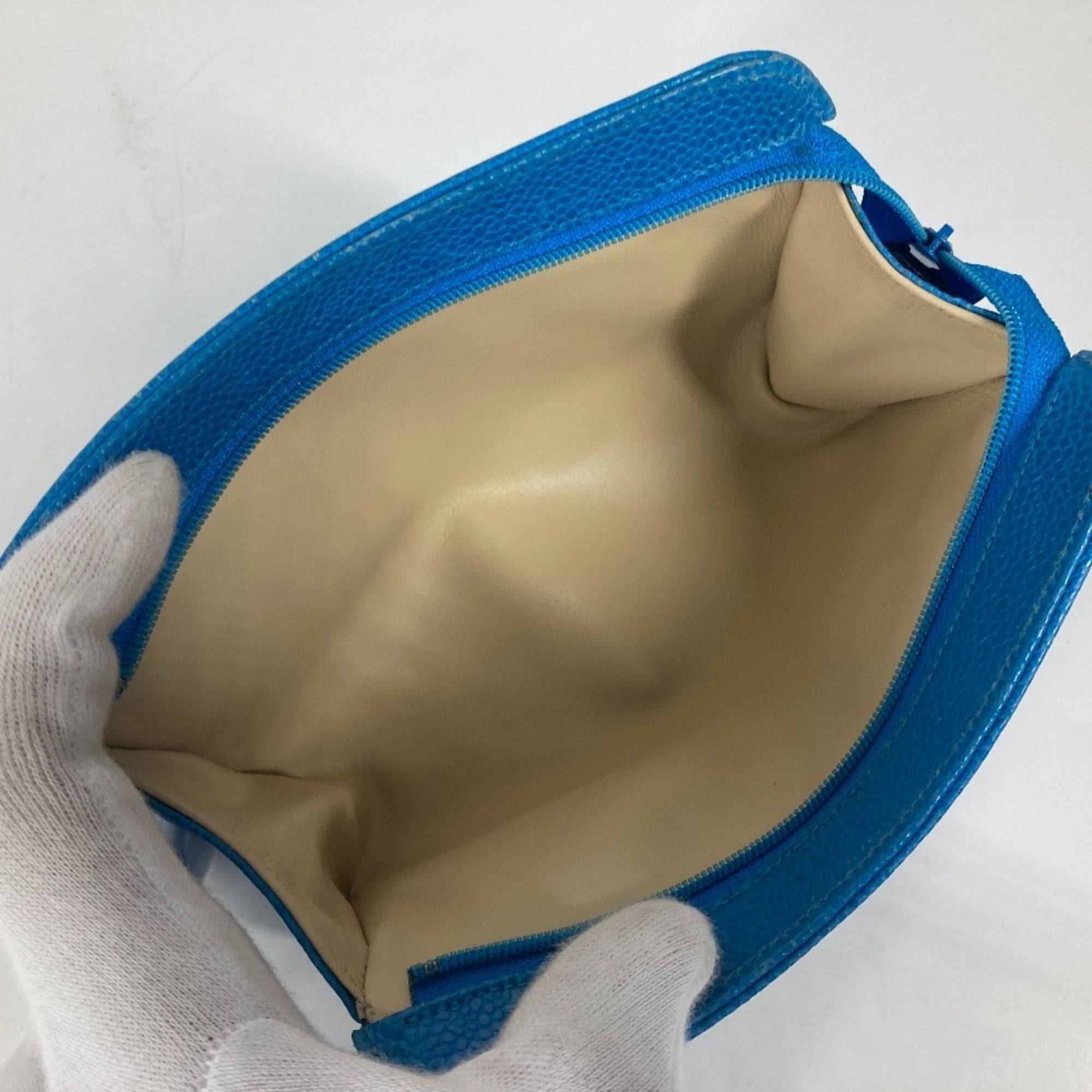 Caviar Leather Pouch (Pre-Owned) - Chanel - Modalova