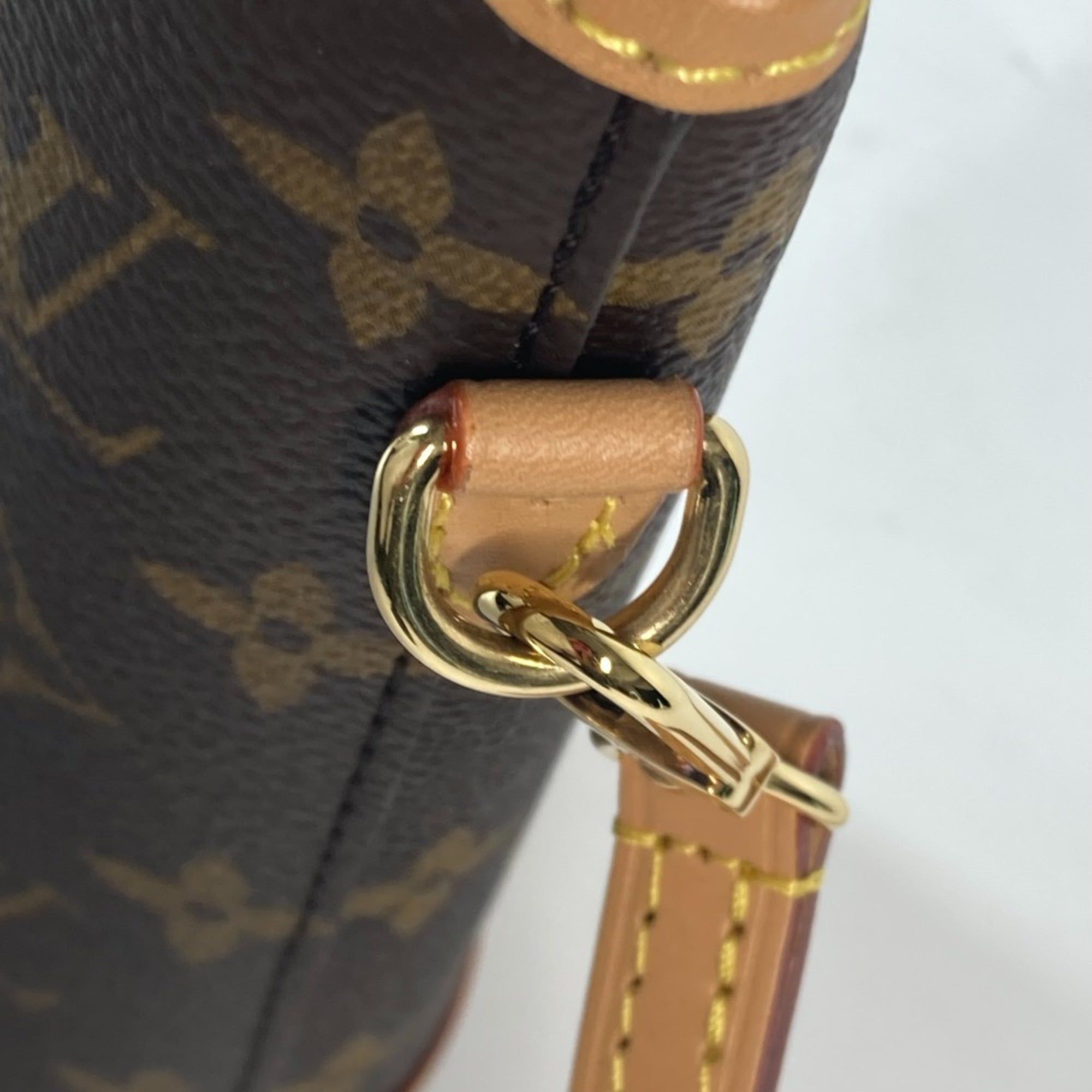 Monogram Pochette Shoulder Bag (Pre-Owned) - Louis Vuitton - Modalova
