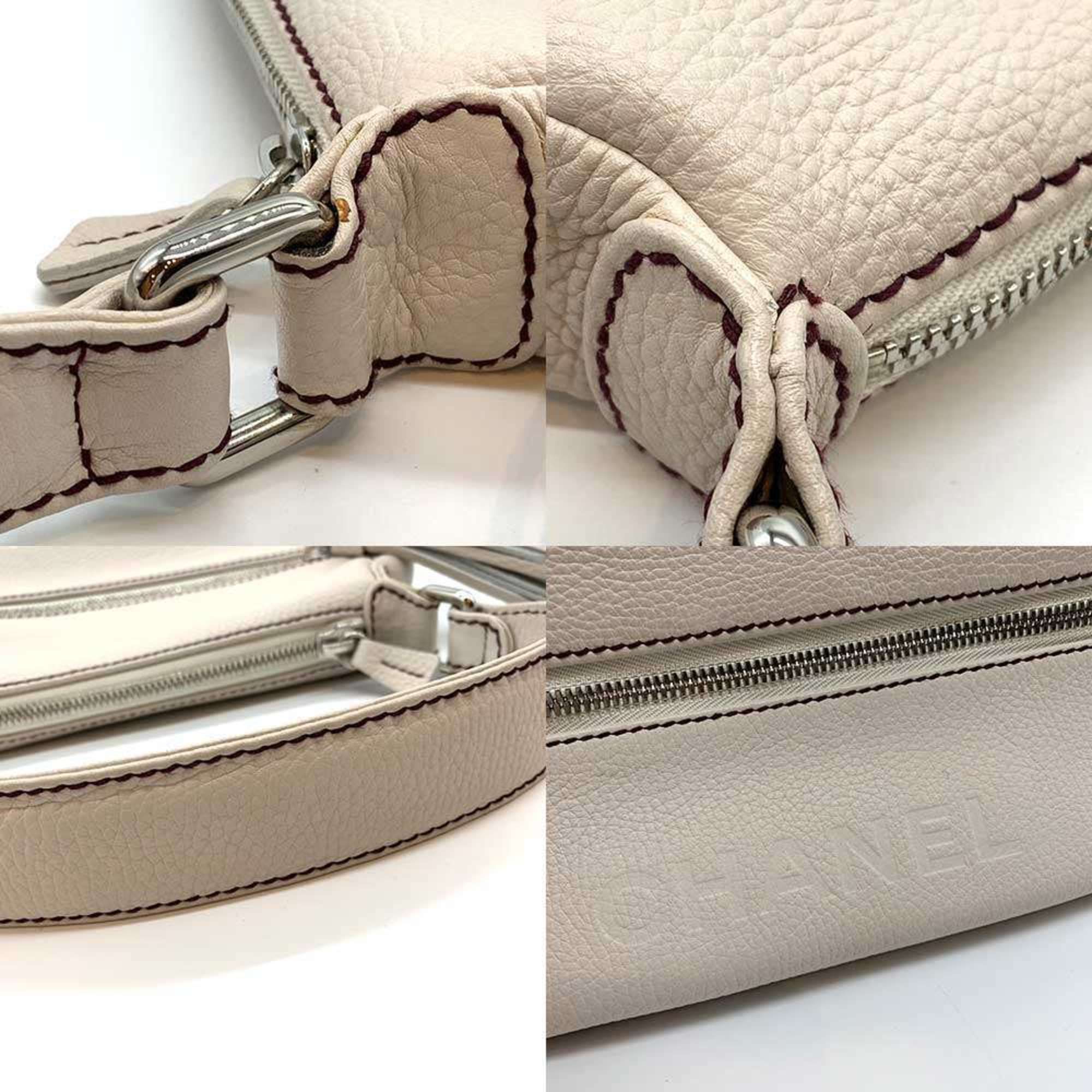 Leather Shoulder Bag (Pre-Owned) - Chanel - Modalova