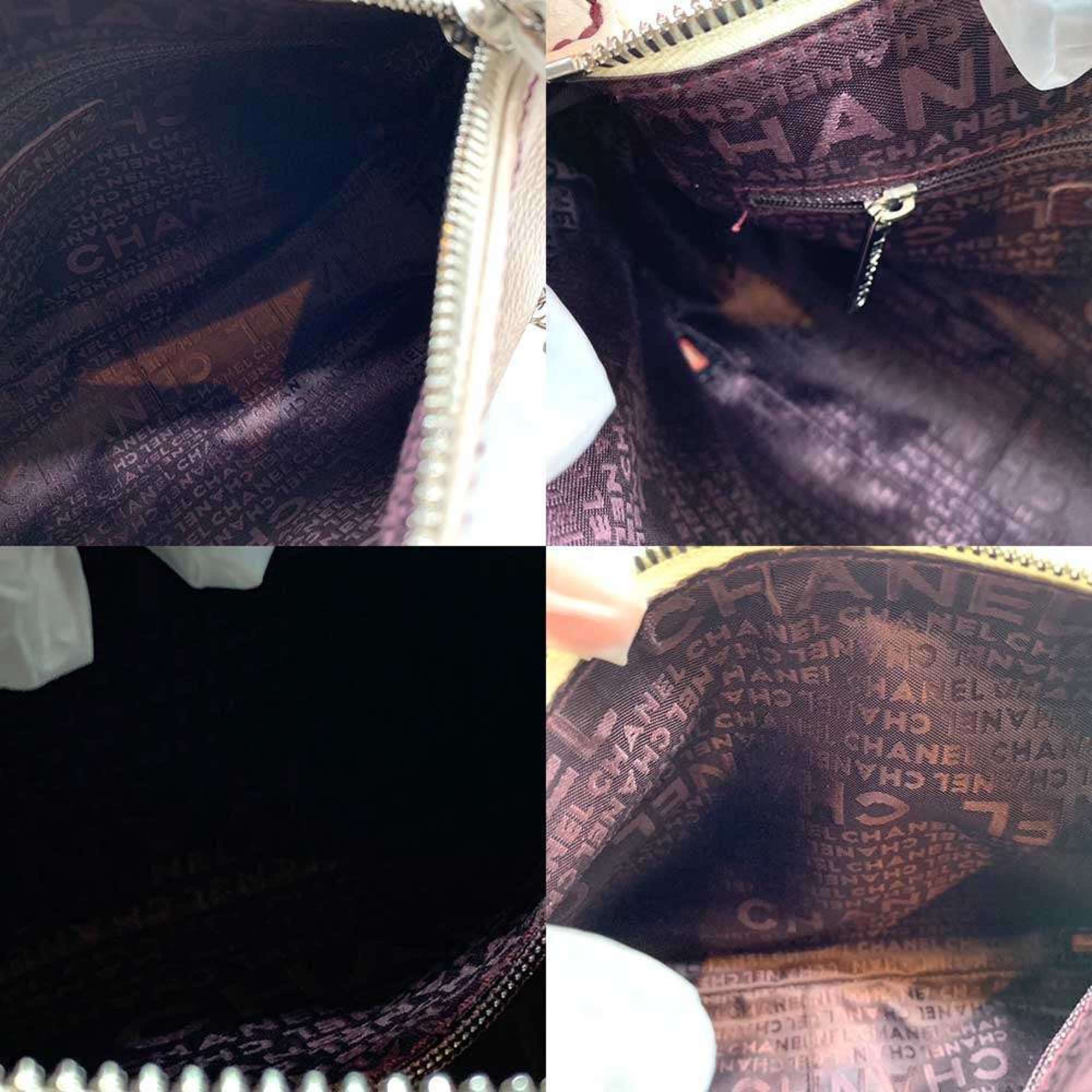 Leather Shoulder Bag (Pre-Owned) - Chanel - Modalova