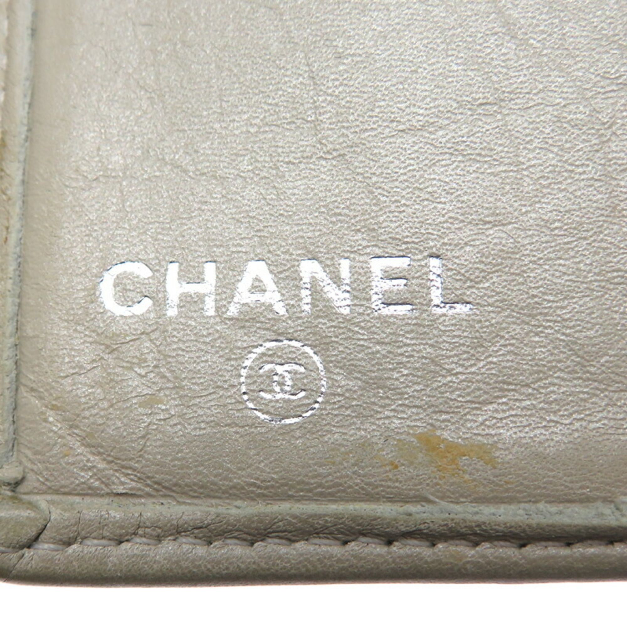 Leather Wallet (Bi-Fold) (Pre-Owned) - Chanel - Modalova