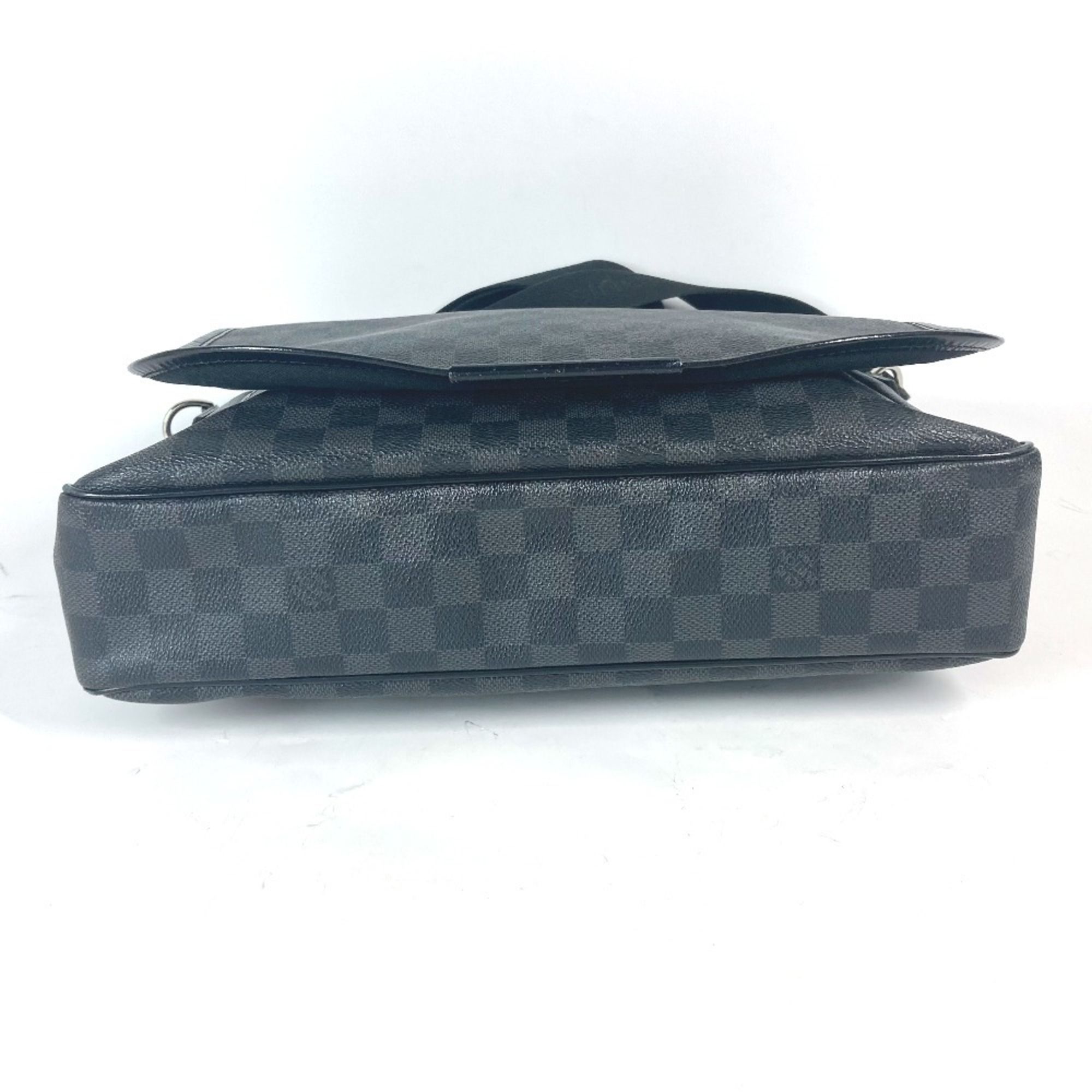 Damier Graphite Messenger Bag Shoulder Bag (Pre-Owned) - Louis Vuitton - Modalova