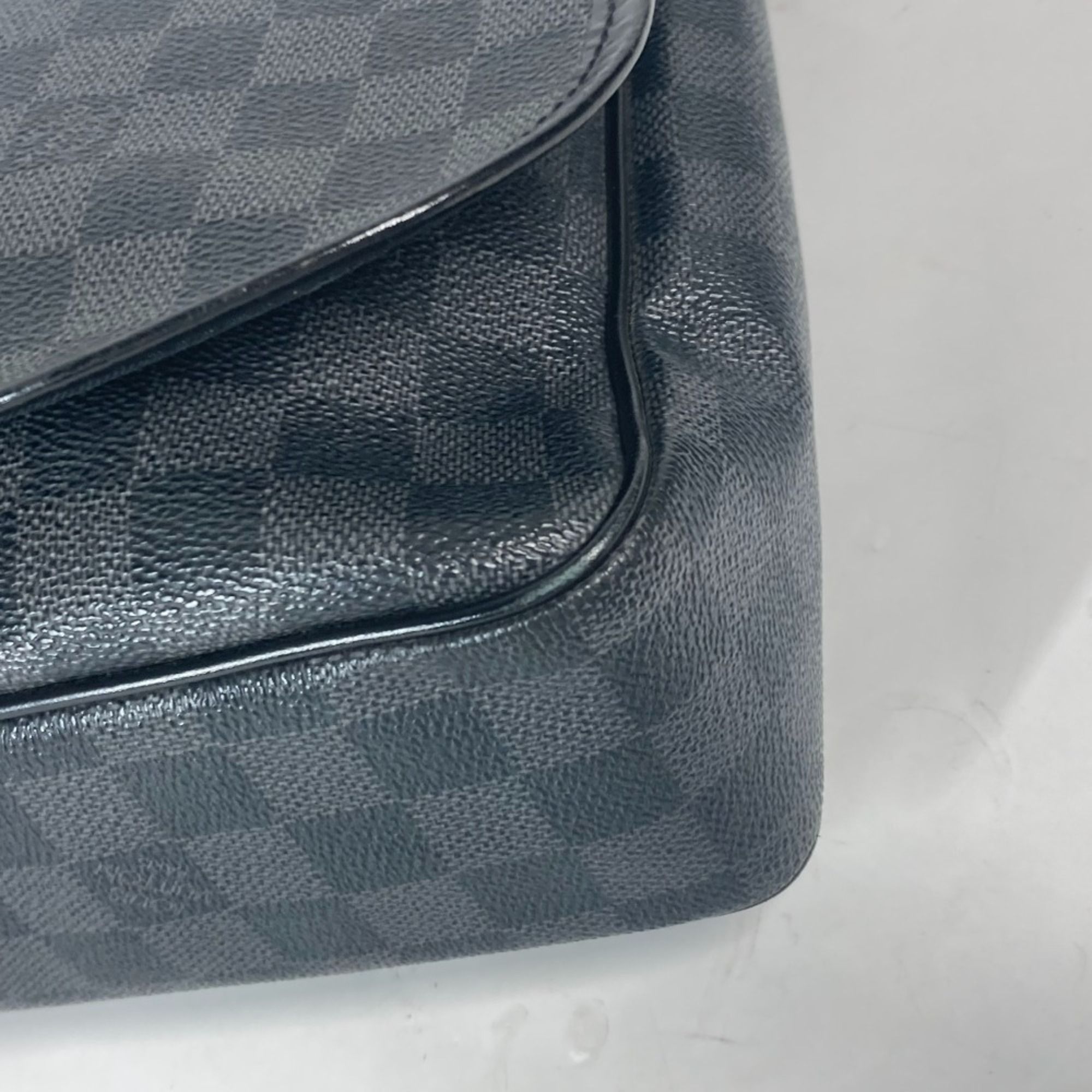 Damier Graphite Messenger Bag Shoulder Bag (Pre-Owned) - Louis Vuitton - Modalova