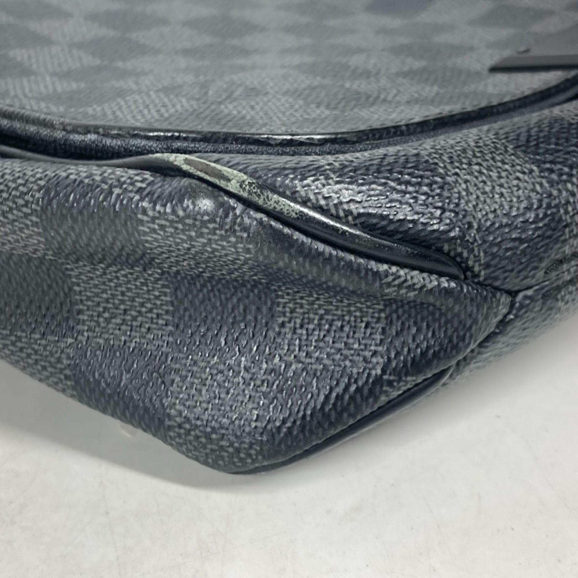 Damier Graphite Shoulder Bag (Pre-Owned) - Louis Vuitton - Modalova