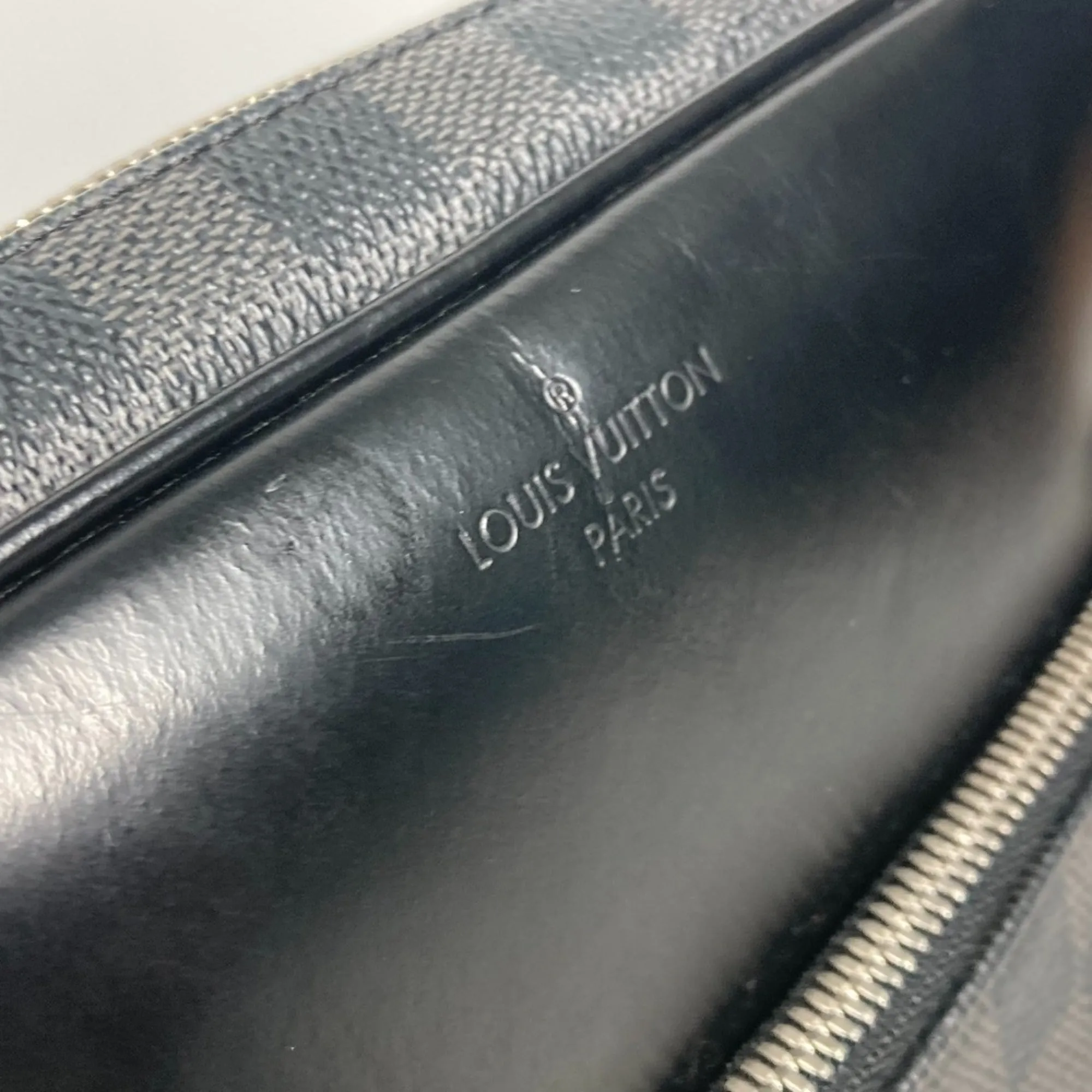 Damier Graphite Messenger Bag Shoulder Bag (Pre-Owned) - Louis Vuitton - Modalova