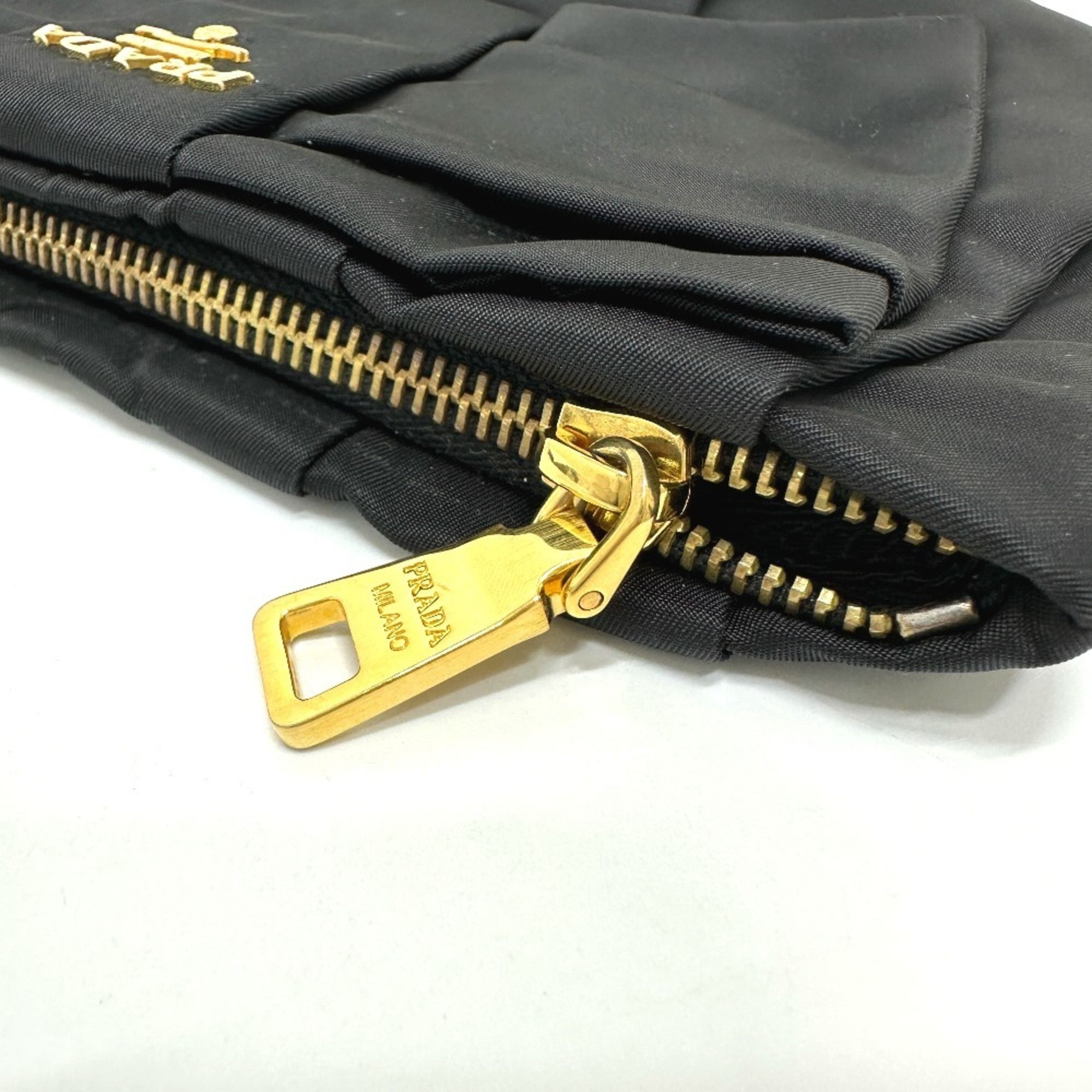 Leather Nylon Pouch (Pre-Owned) - Prada - Modalova