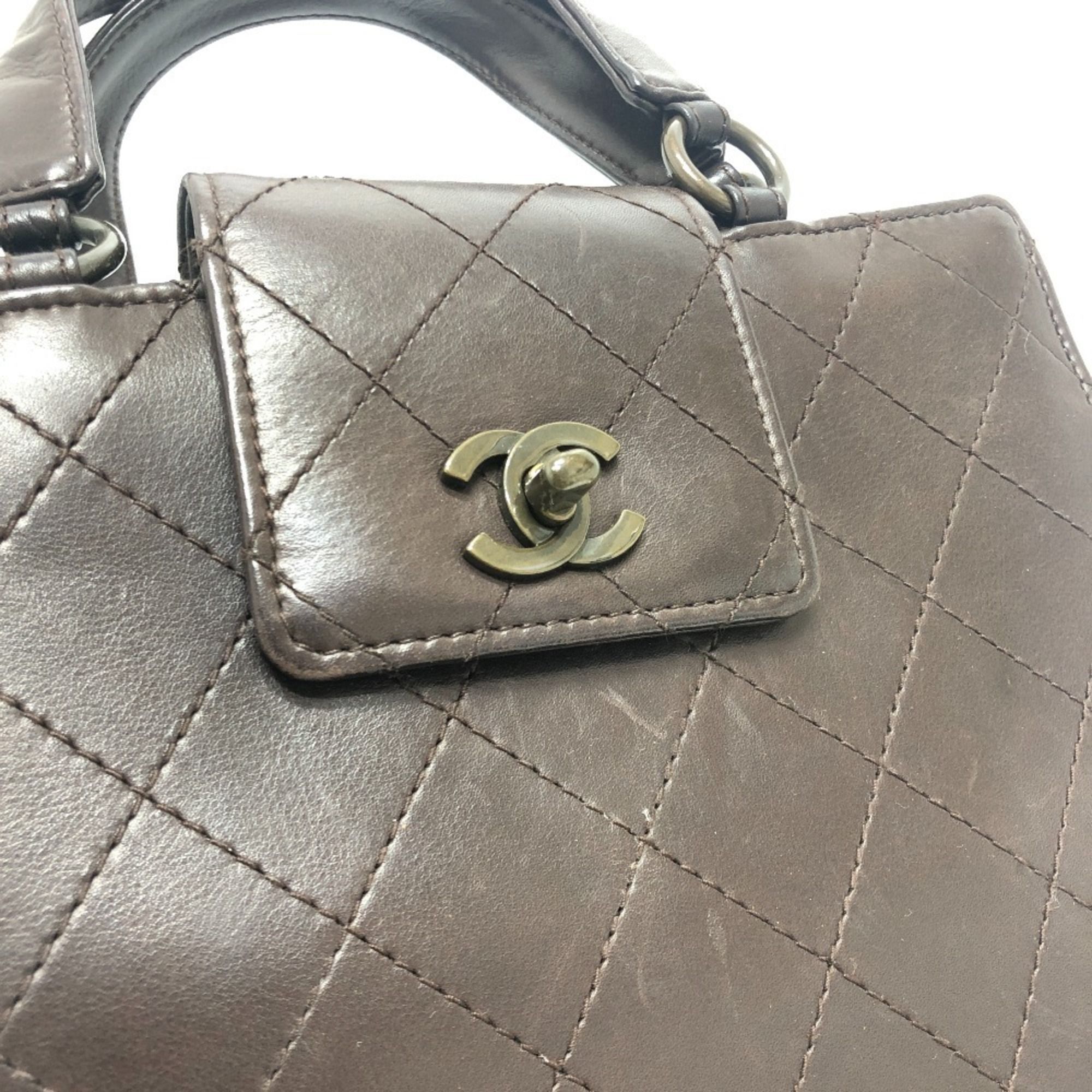 Leather Handbag (Pre-Owned) - Chanel - Modalova