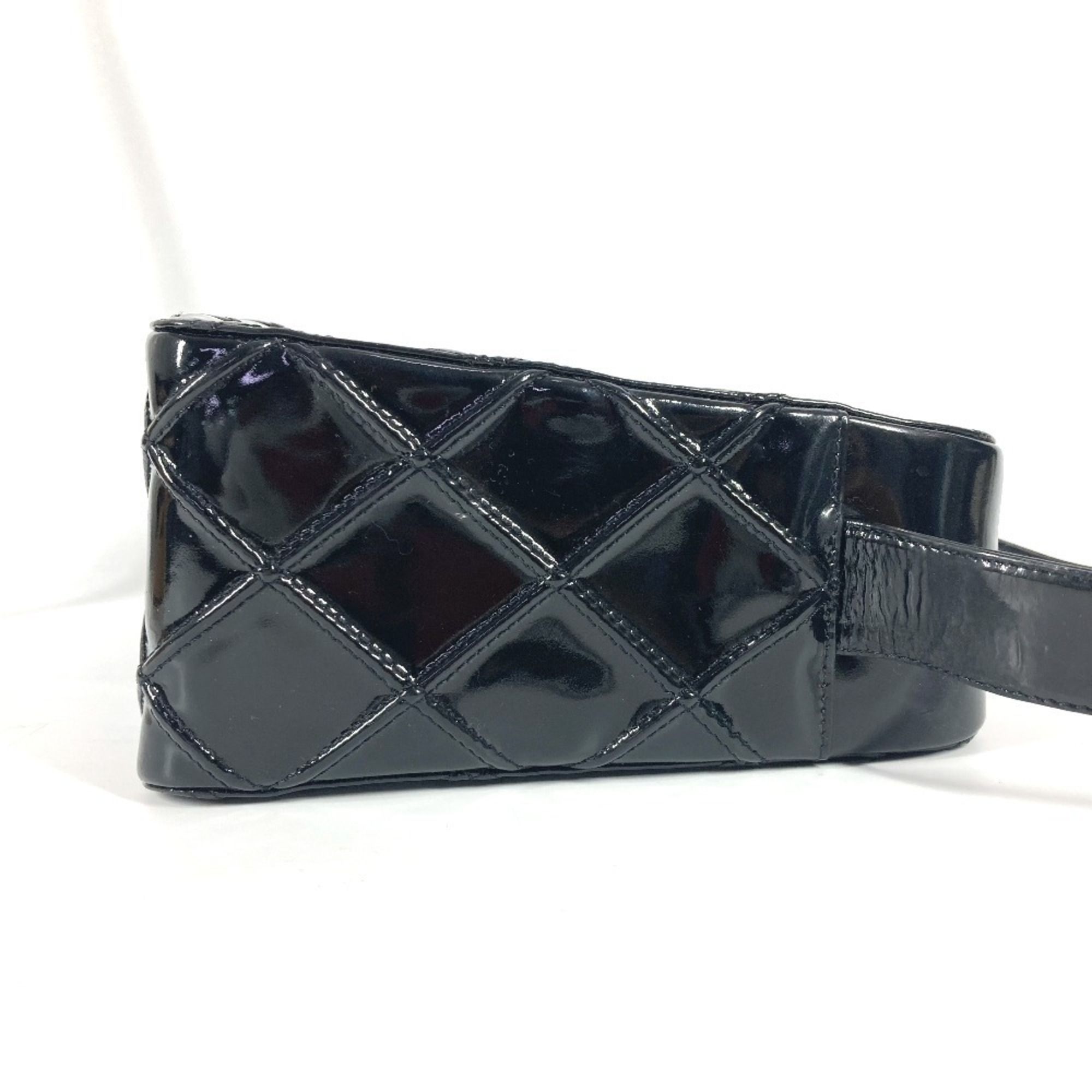 Patent Leather Handbag Shoulder Bag (Pre-Owned) - Chanel - Modalova