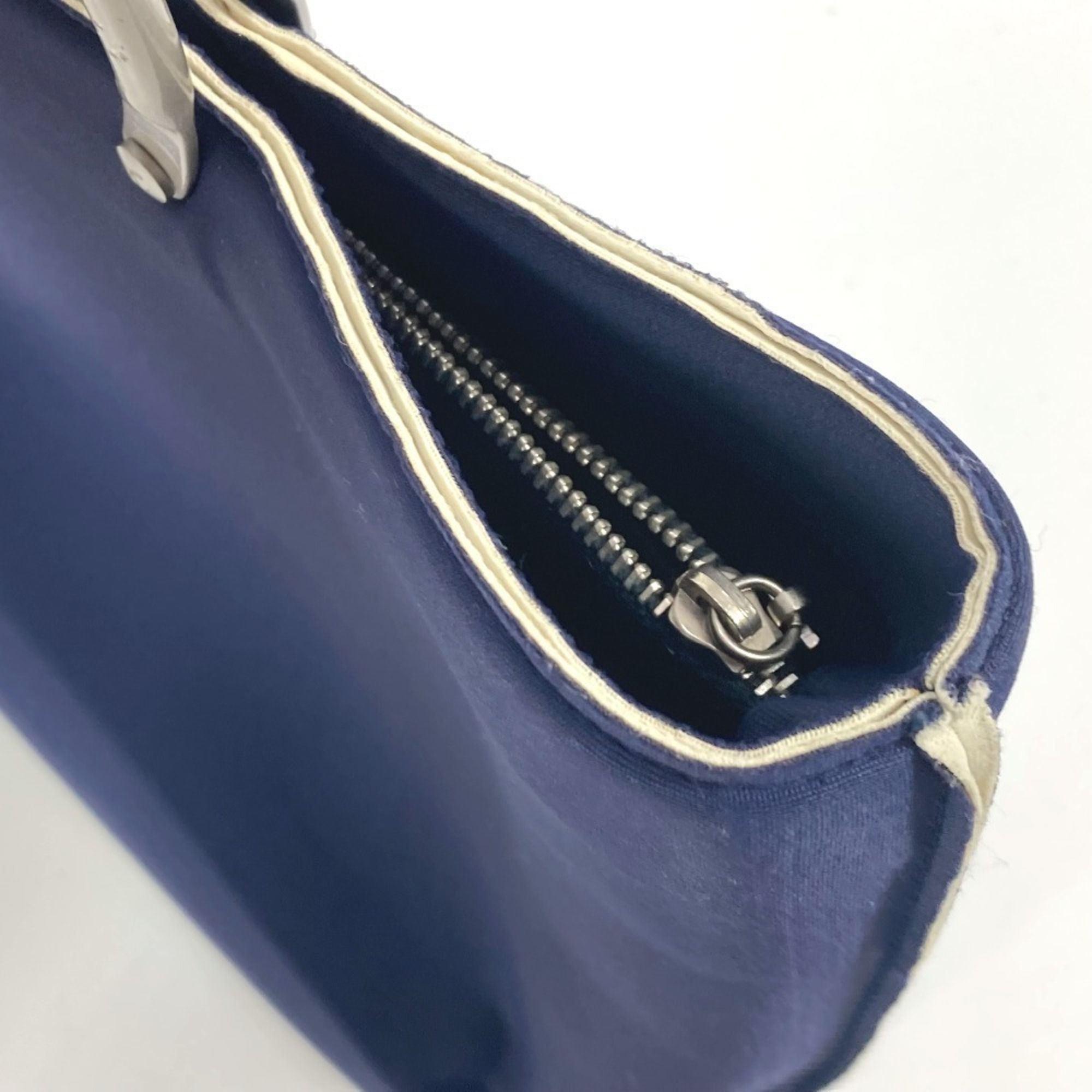 Polyamide Handbag Tote Bag (Pre-Owned) - Chanel - Modalova