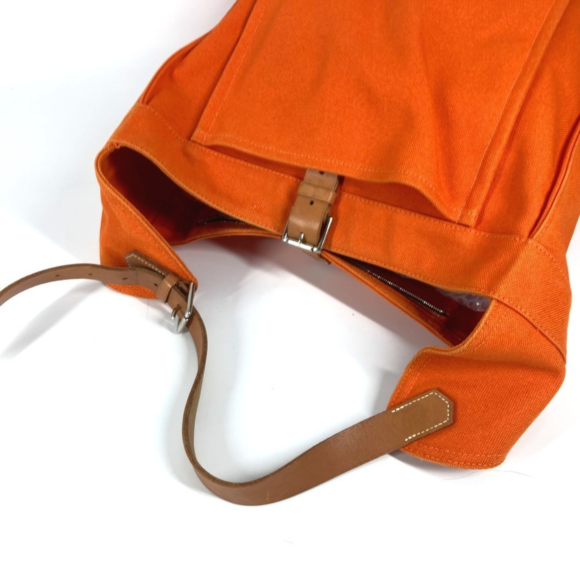 Marwari Canvas Shoulder Bag (Pre-Owned) - Hermes - Modalova