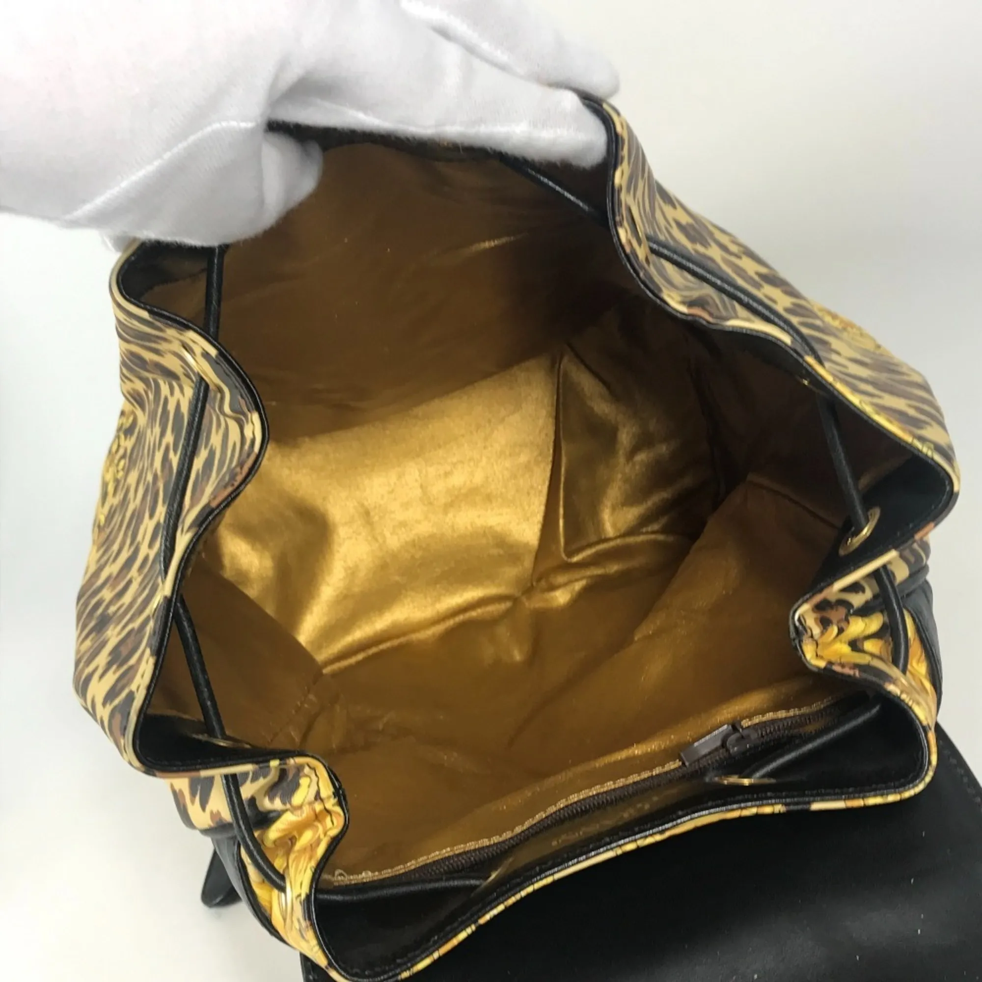 Leather Pvc Backpack (Pre-Owned) - Versace - Modalova