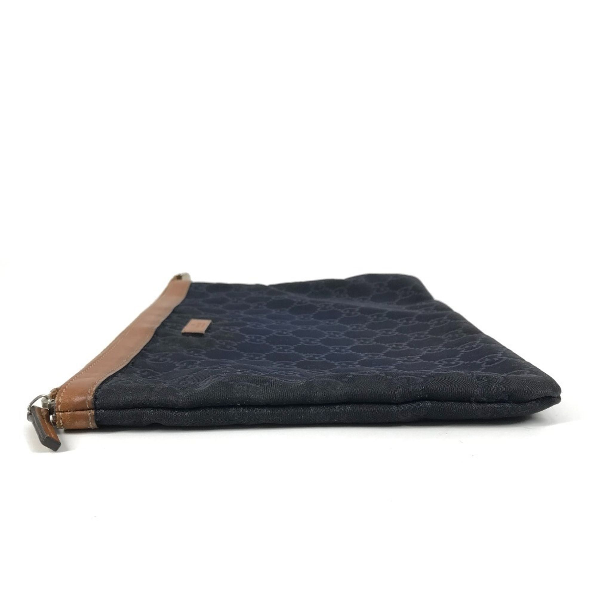 Leather Nylon Clutch Bag (Pre-Owned) - Gucci - Modalova