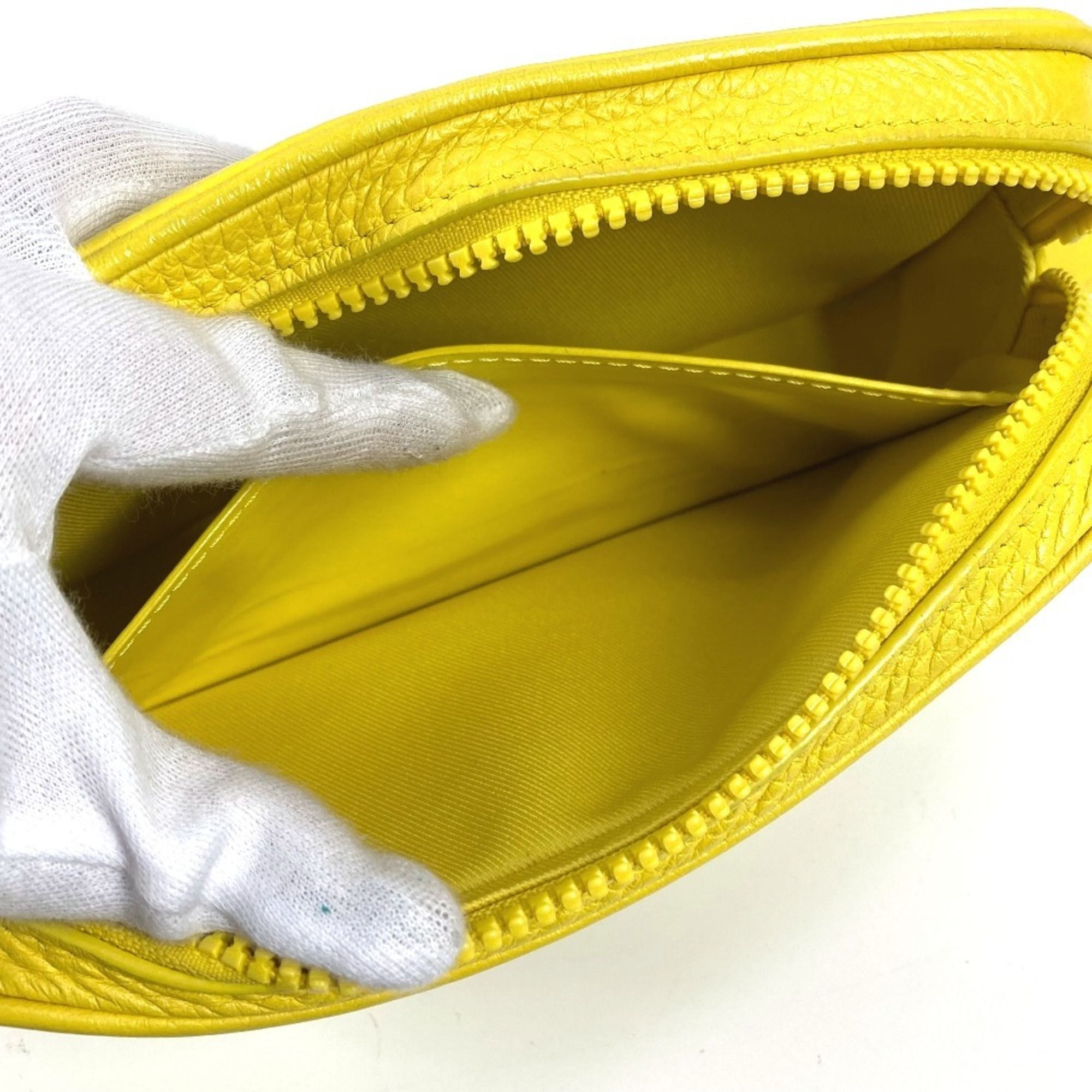 Leather Clutch Bag (Pre-Owned) - Louis Vuitton - Modalova
