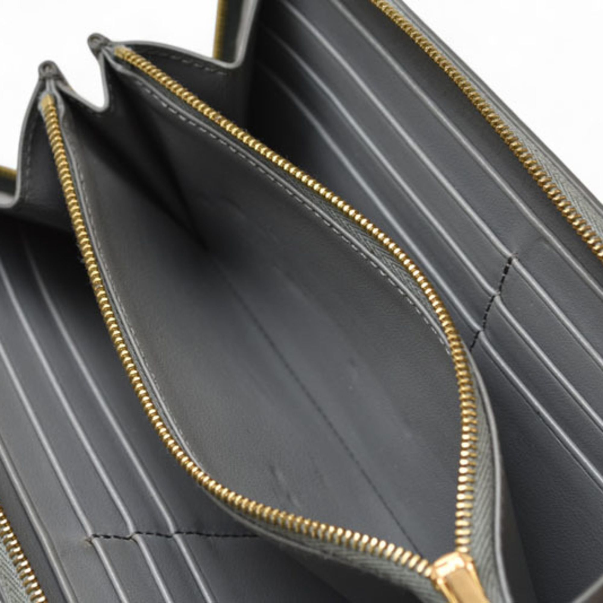 Leather Long Wallet (Bi-Fold) (Pre-Owned) - Celine - Modalova