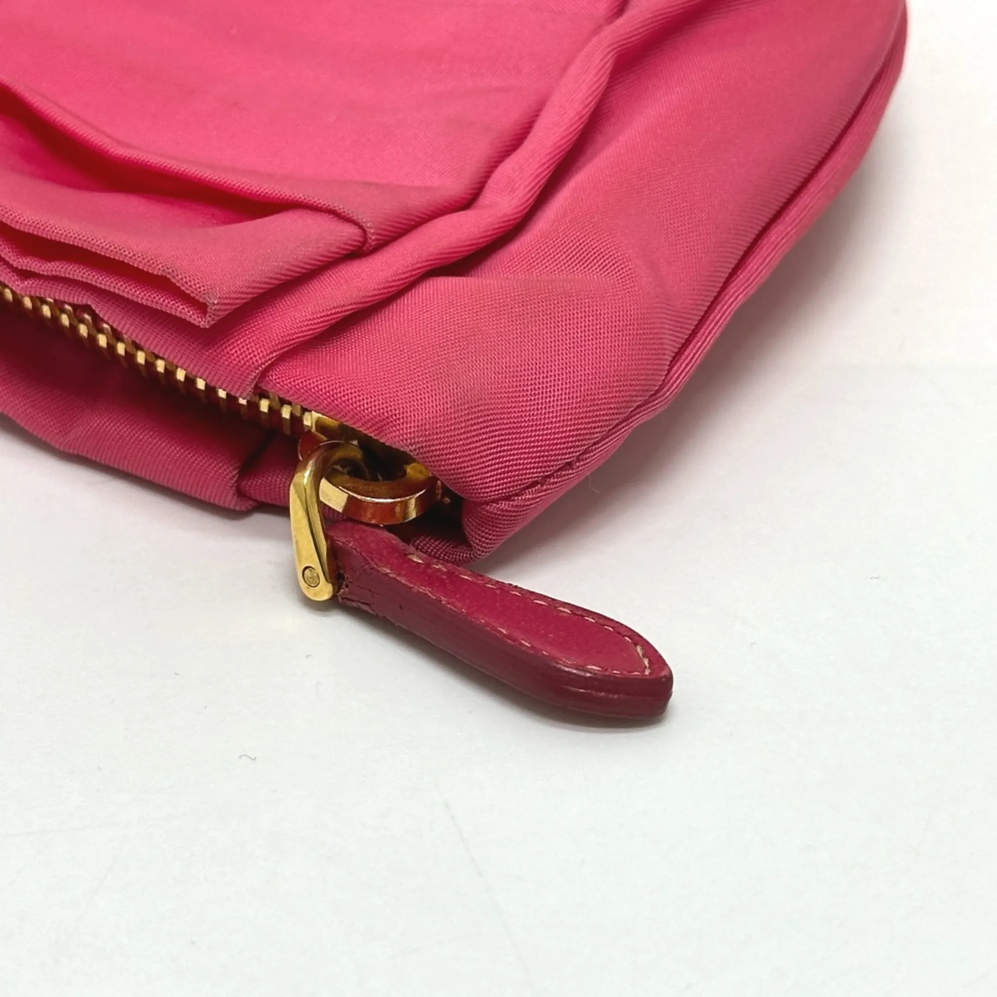 Prada Pink Nylon Pouch (Pre-Owned) - Prada - Modalova
